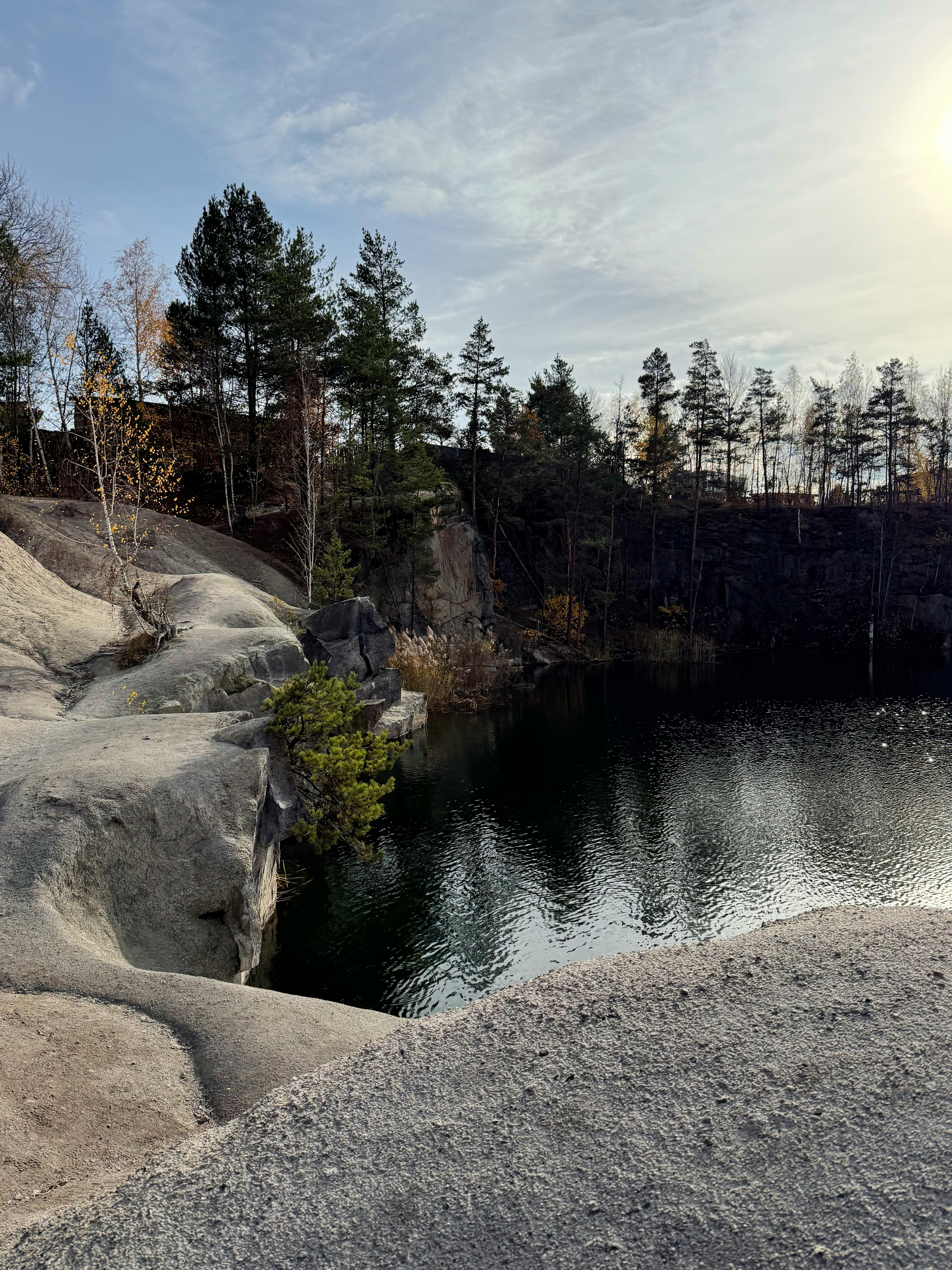 Najprzyjemniejsze podróże w listopadzie: gdzie warto pojechać, gdy jesień łagodnieje