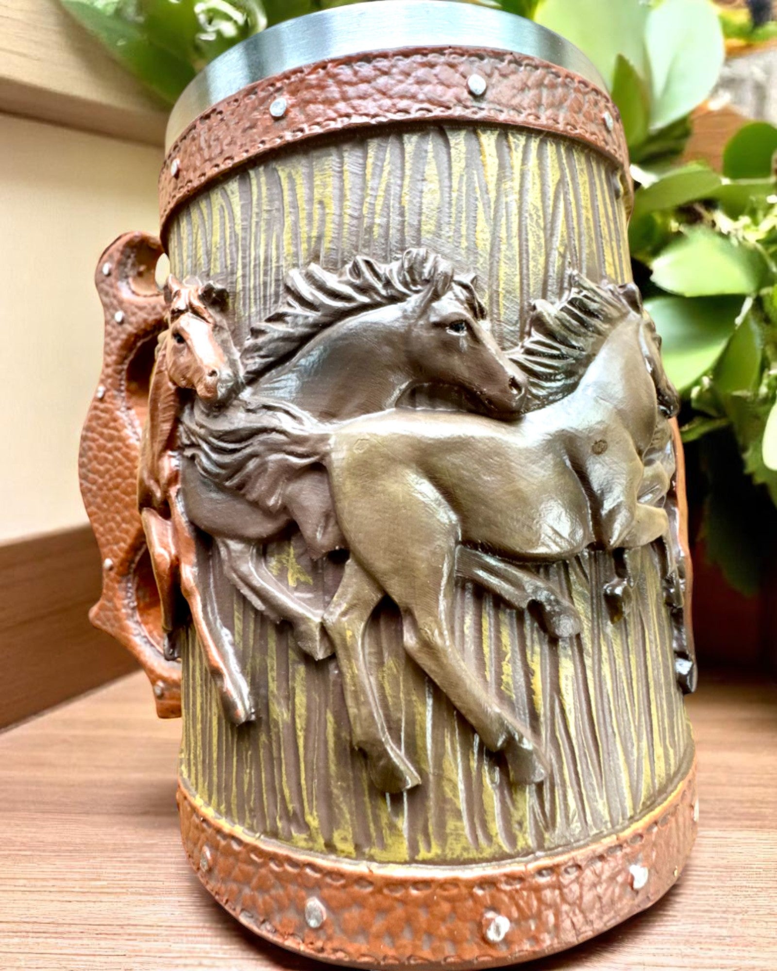 Mugg med Hästmotiv, 330 ml, möjlighet till personlig gravyr som present