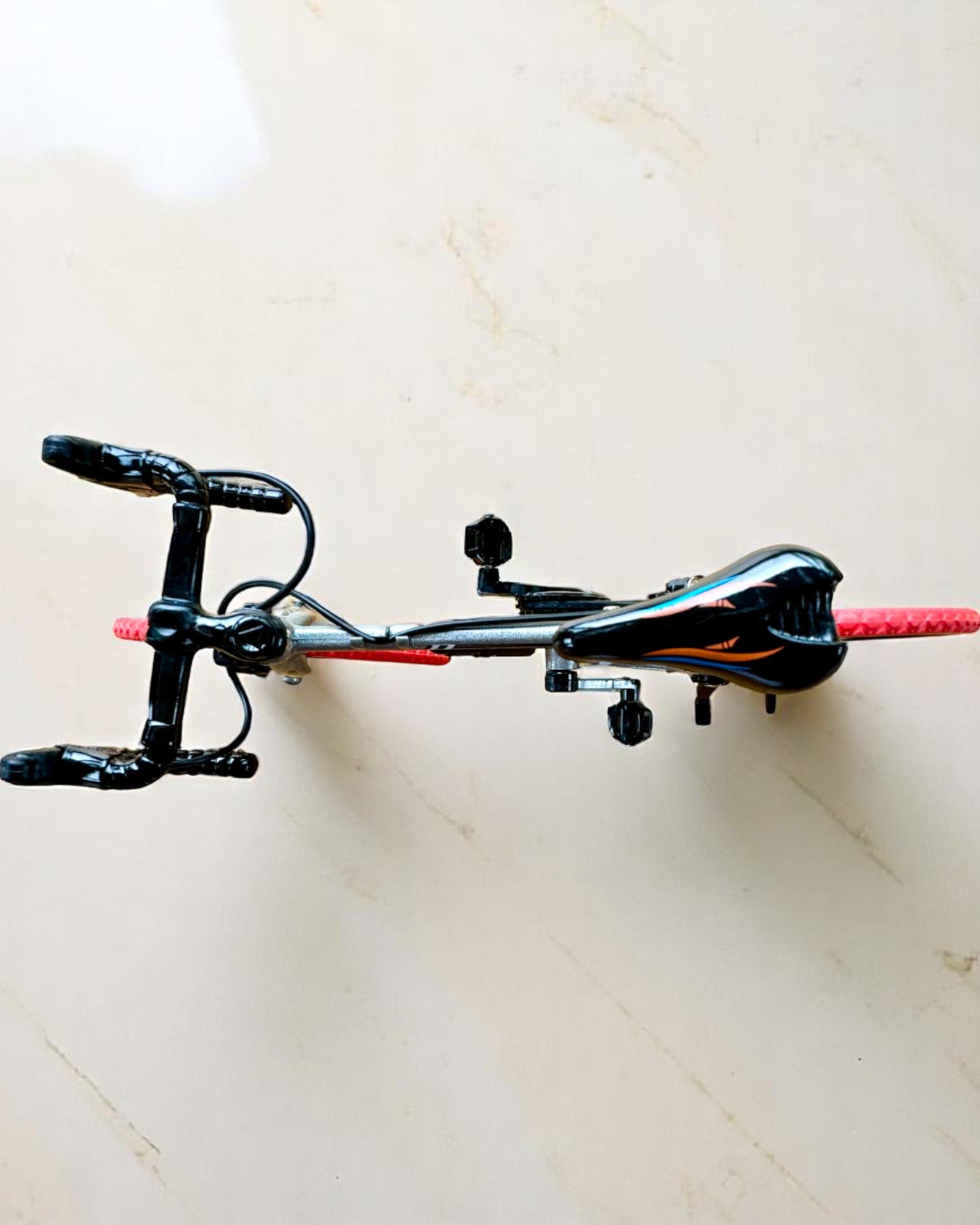 "Speedster" – samlarmodell med graveringsalternativ, 2 varianter att välja mellan