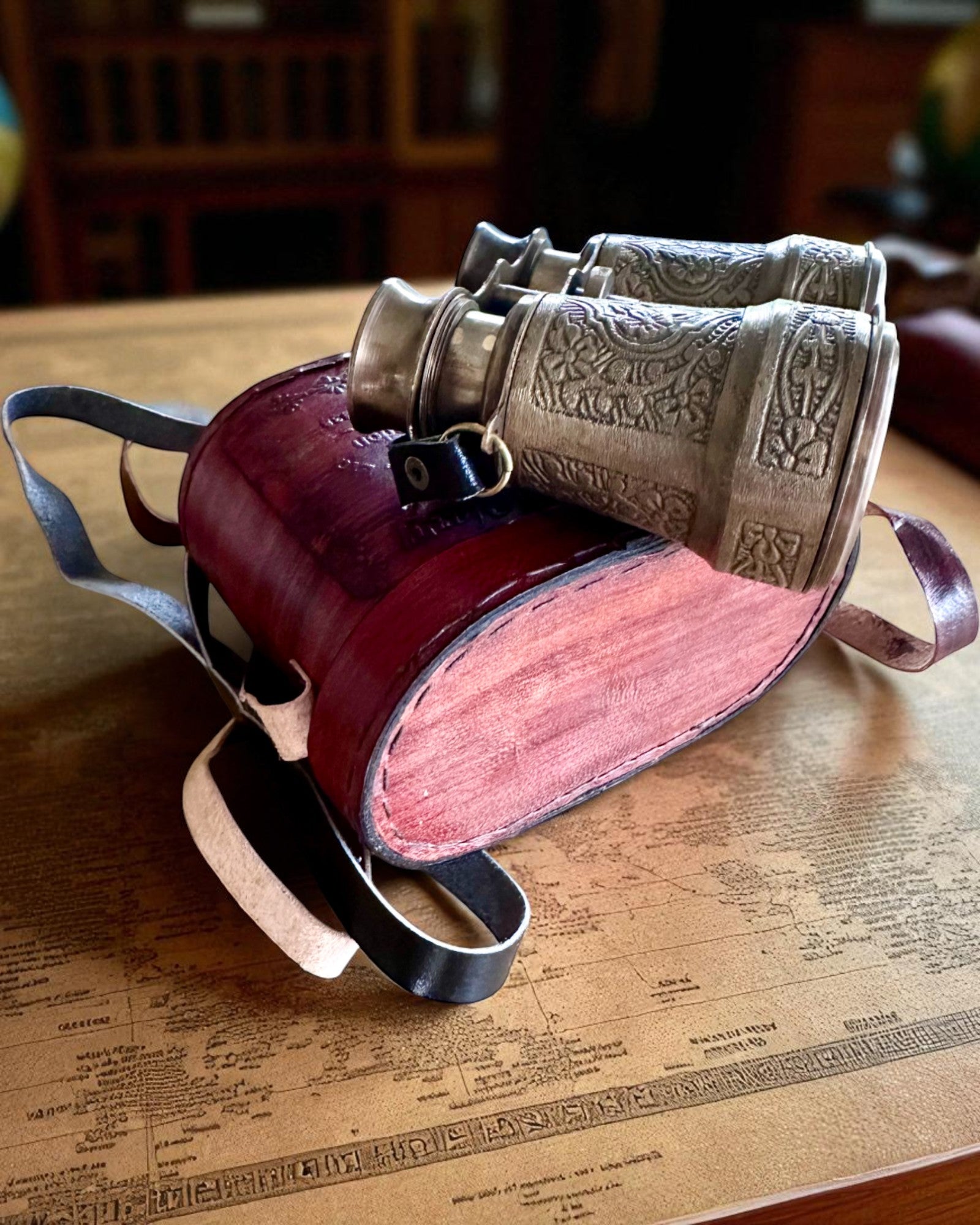 Kikare med läderfodral Victorian's Eye, 11 cm Mässing, Handdekorerad, personalisering med gravyr som present