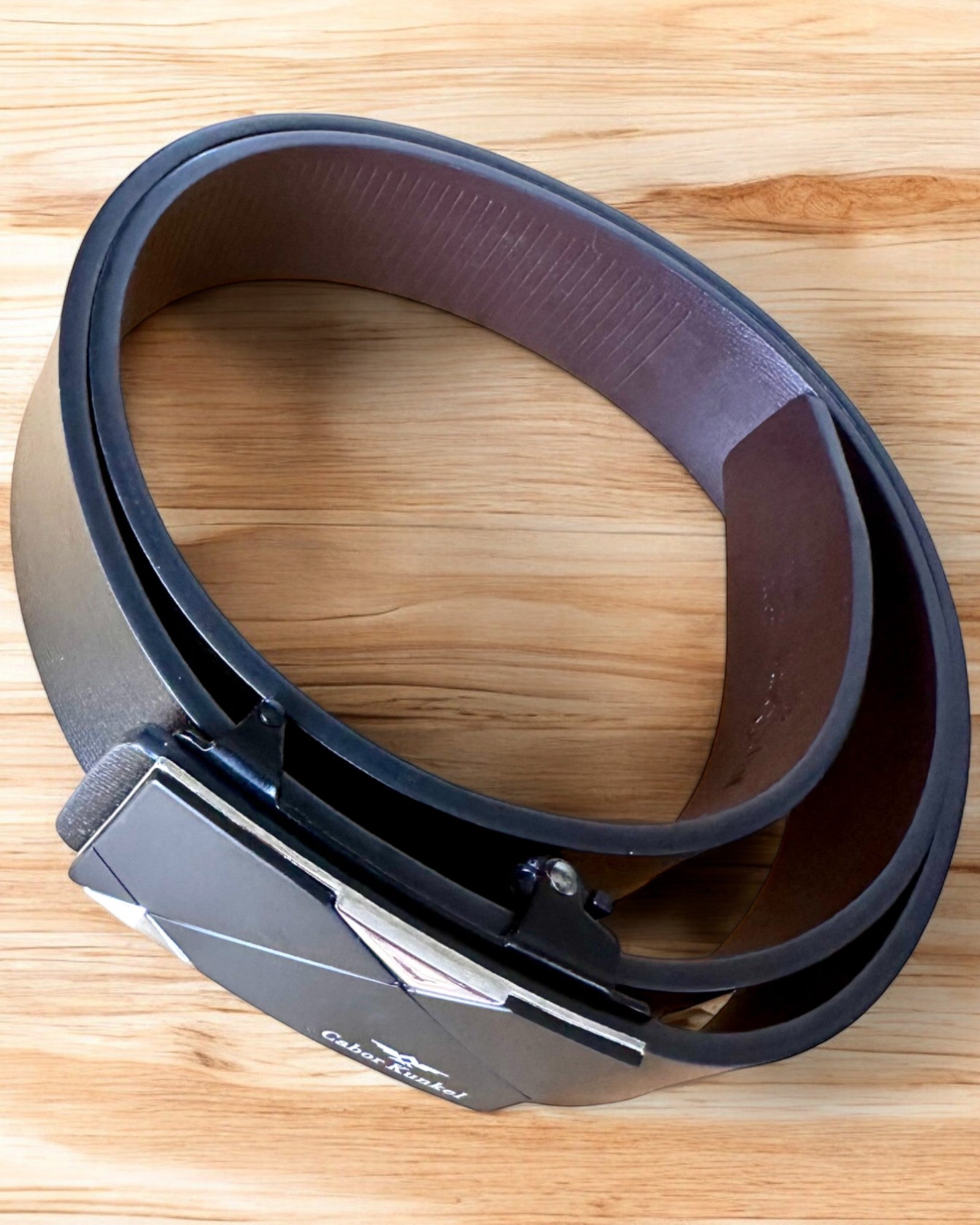 Svart Herrbälte Med Automatisk Spänne Cabor Kunkel, möjlighet till personlig gravyr som present