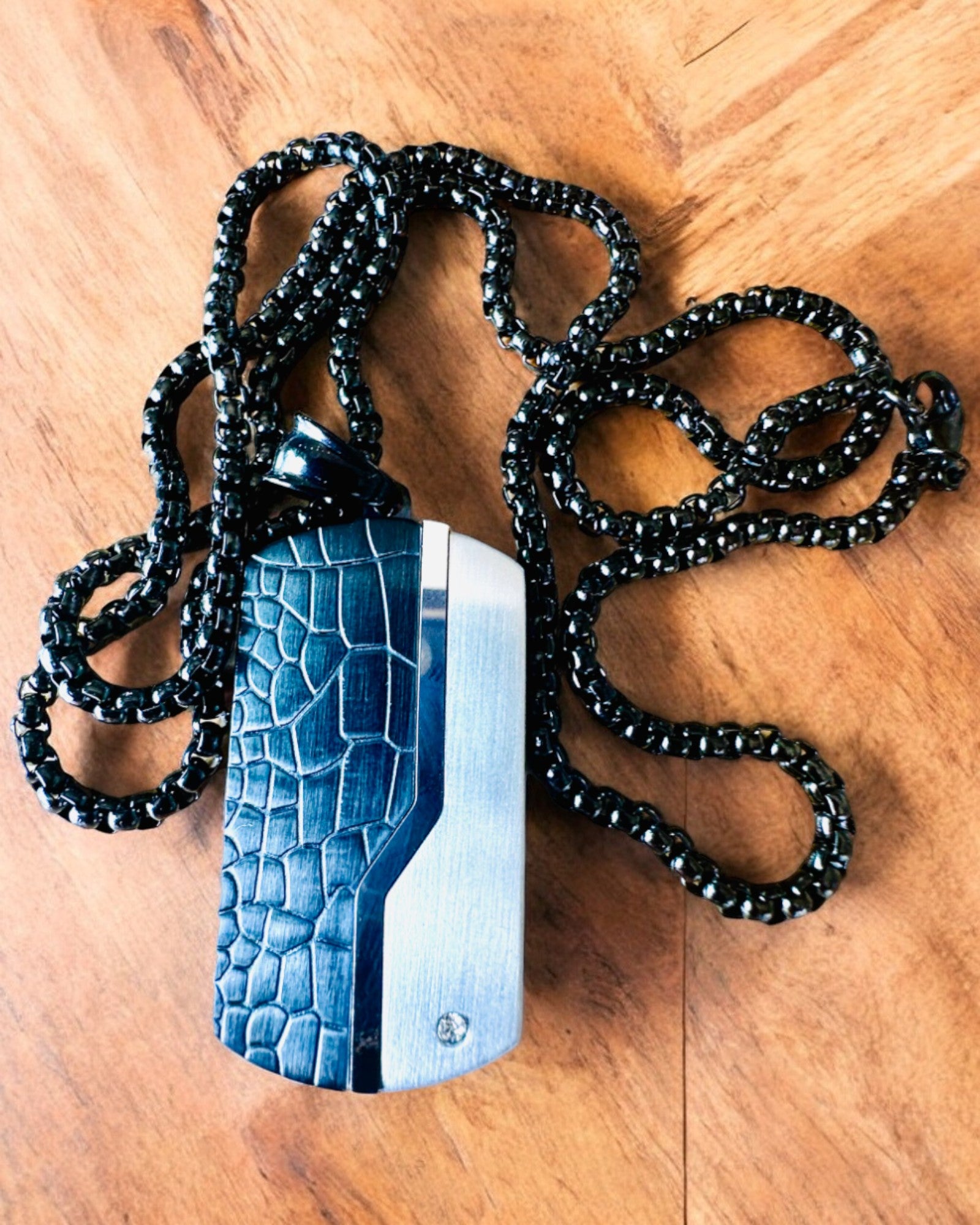Herrhalsband Dog Tag "SteelVision" – rostfritt stål, 15 varianter, anpassning med gravyr