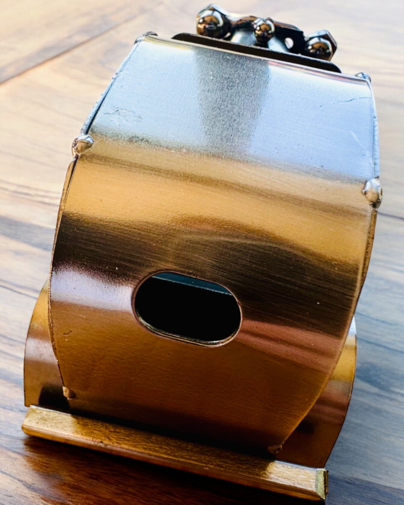 Retro klassisk bil, bil, av järn - Kollektion "Vintage Drive", bilmodell, personalisering med gravyr som present