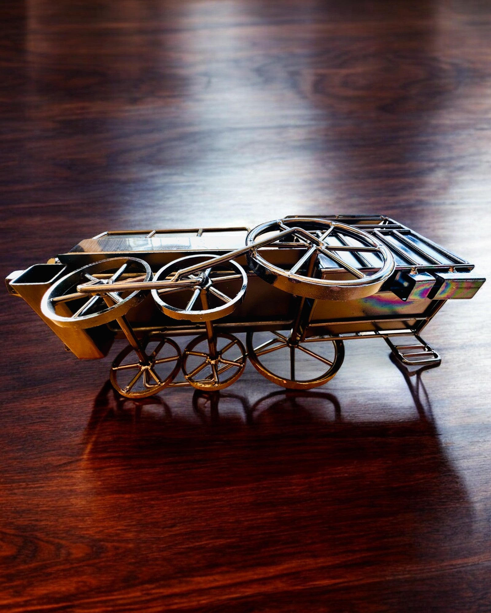 Lokomotyw av järn "Retro Express" – dekoration, modell, handgjord med möjlighet till gravyr som present