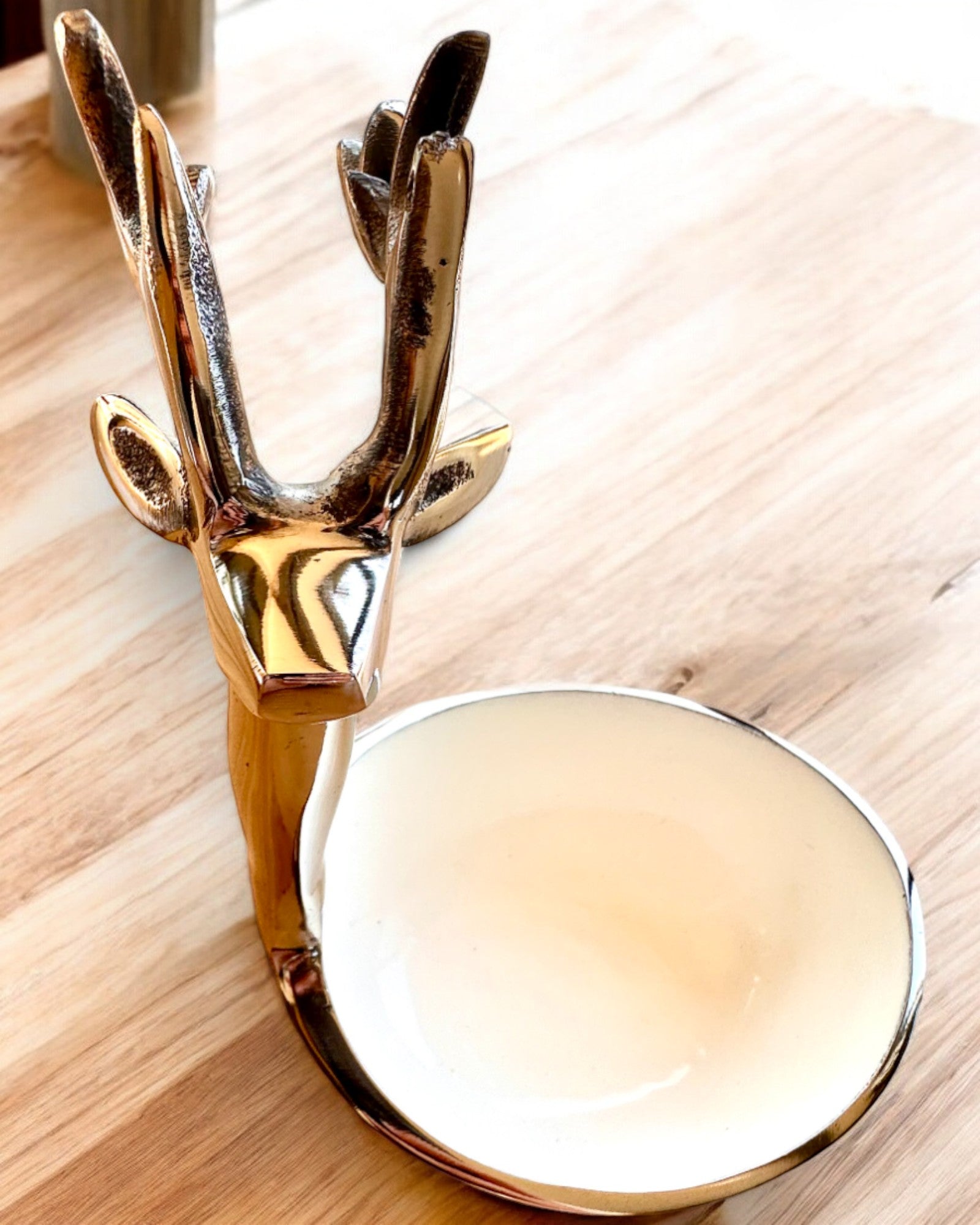 Elegant skål Hornad Skönhet – Hantverk från Indien, personalisering med gravyr