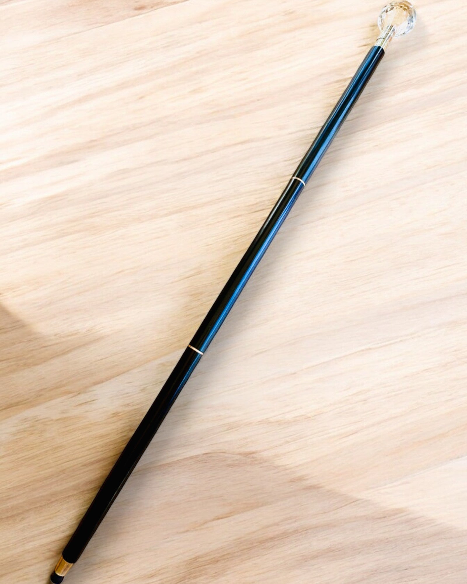 Laska för promenader "Vit Diamant" - Handgjord i trä, möjlighet till gravyr