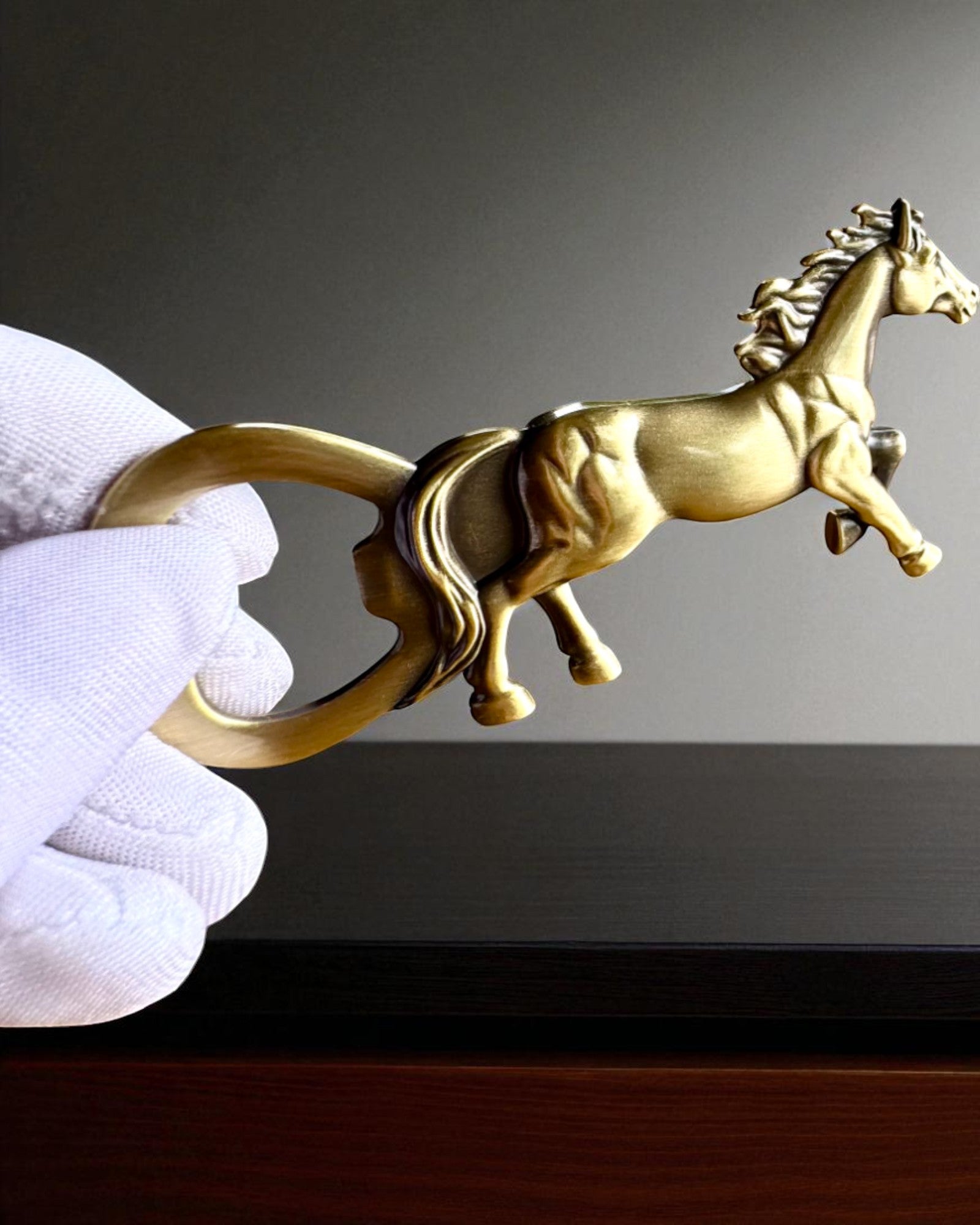 Flasköppnare Vintage Djur - 7 varianter, personalisering med gravyr som present