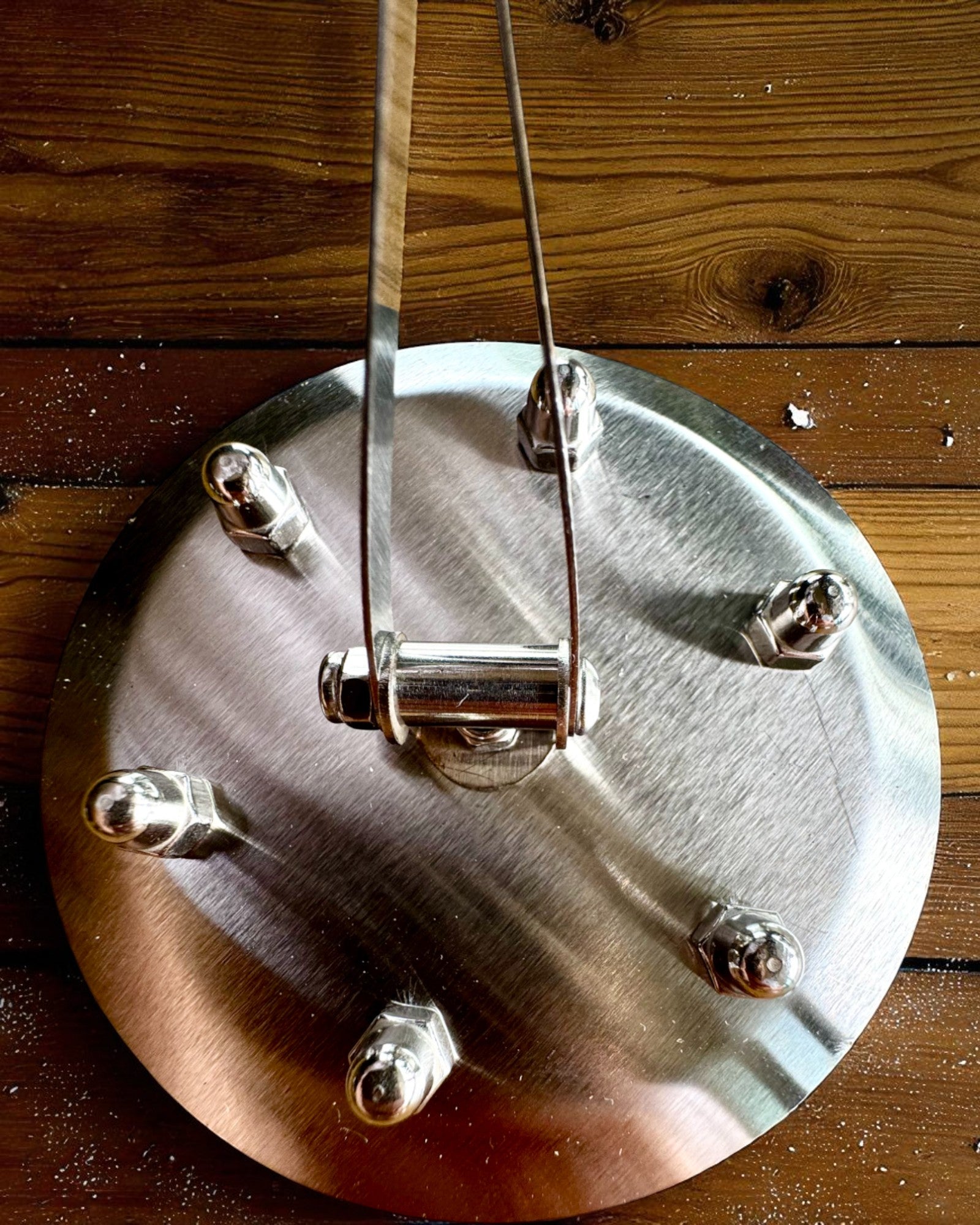 Metallmodell Helikopter "SkyRider" – Justerbart Skrivbordsställ med personlig gravyr som present