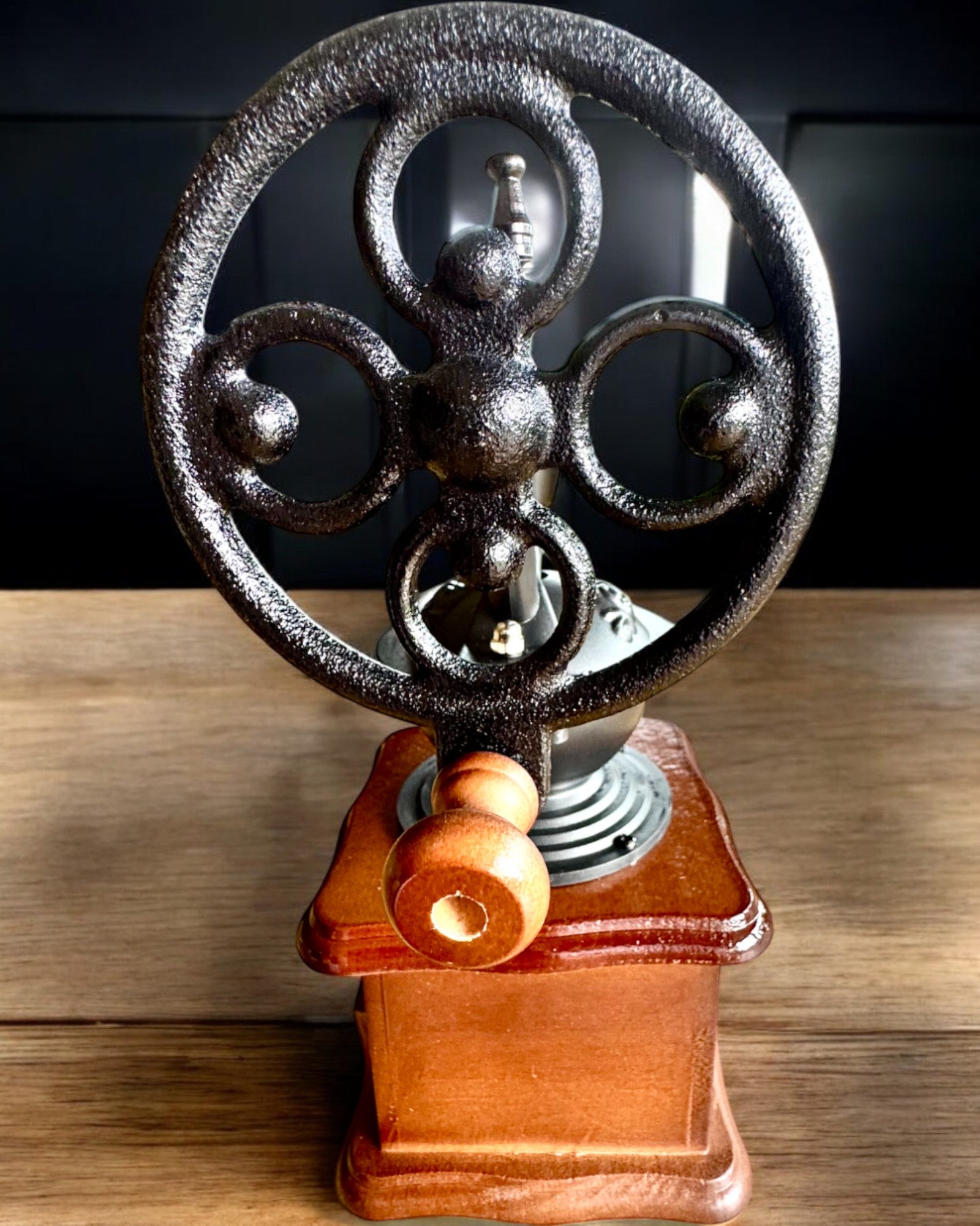 Retro kaffekvarn "Vintage Café" 27 cm hög, med möjlighet till personlig gravyr som present