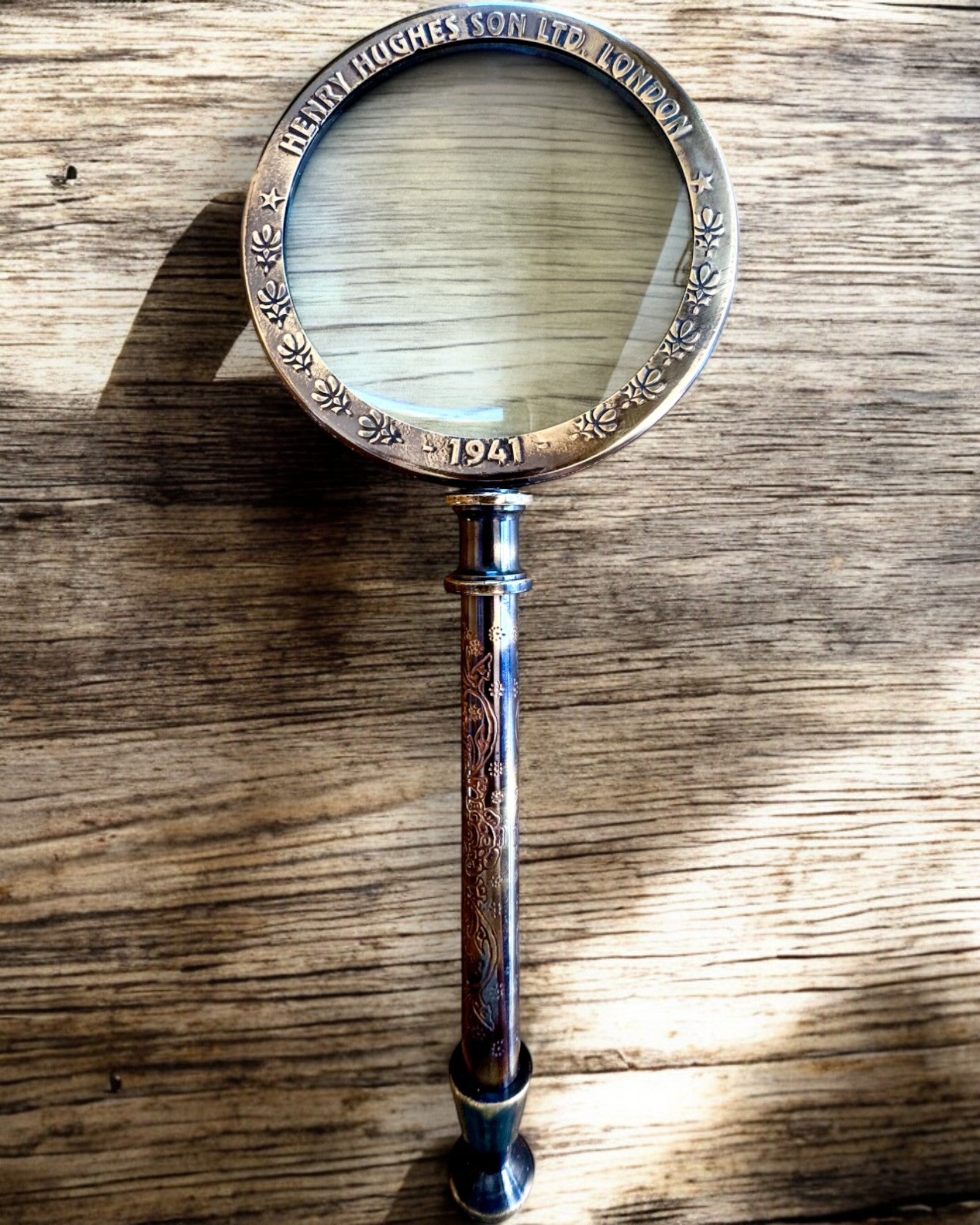 Mässingsförstoringsglas Navigator 1941 med Läderfodral – Handgjord, Premium, möjlighet till anpassning som present