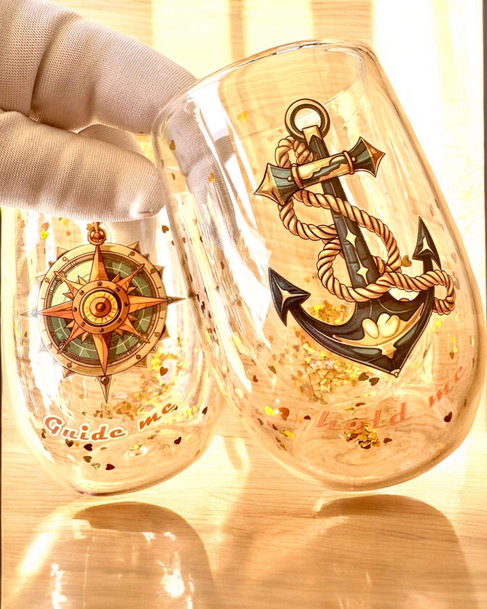 "Nautical Dreams" glas med dubbla väggar och guldflingor - set om 2 st., 300 ml kapacitet, möjlighet till personlig gravyr
