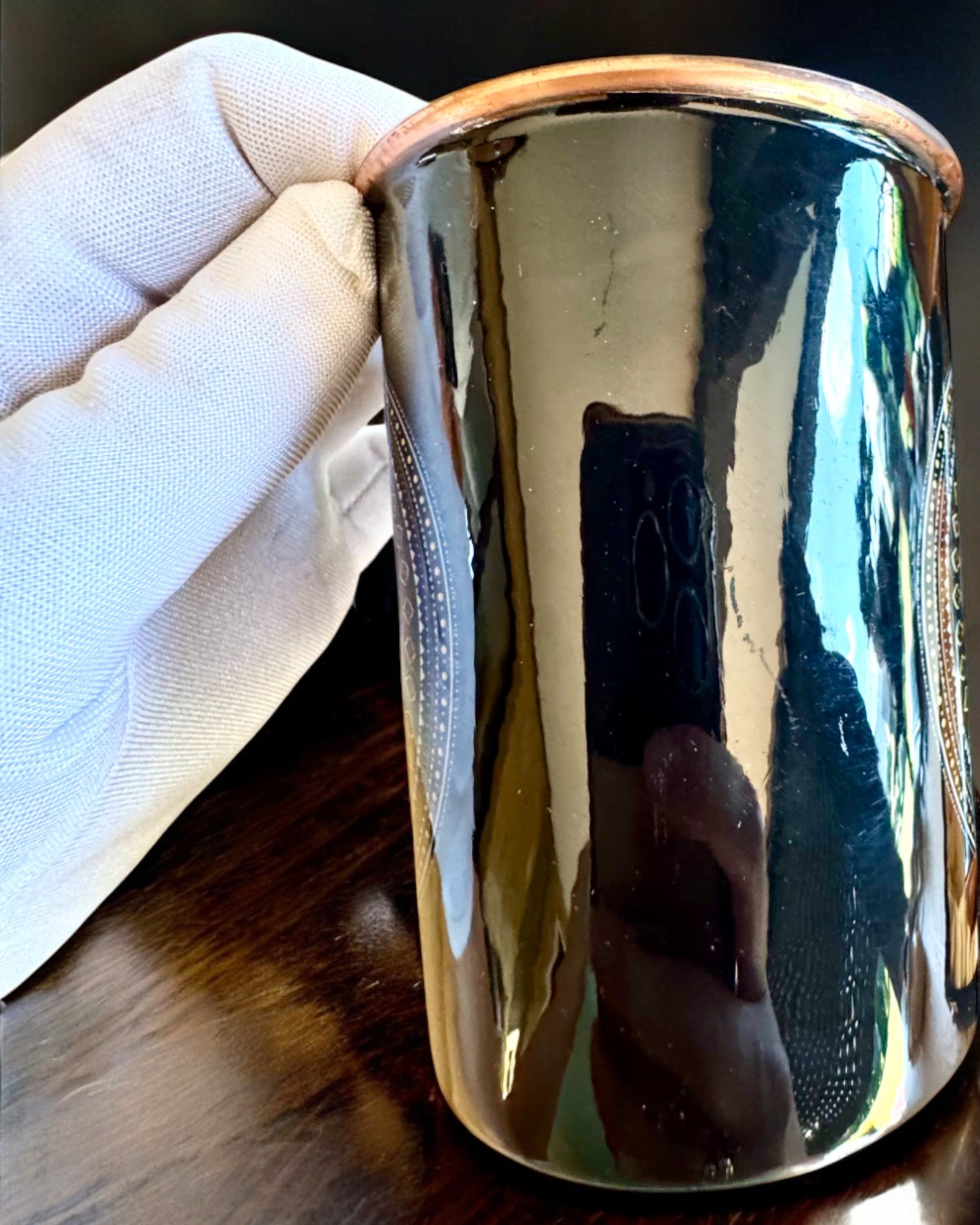 Kopparset Mandala – Flaska 1L + 2 Muggar i Fodral, möjlighet till personlig gravyr som present