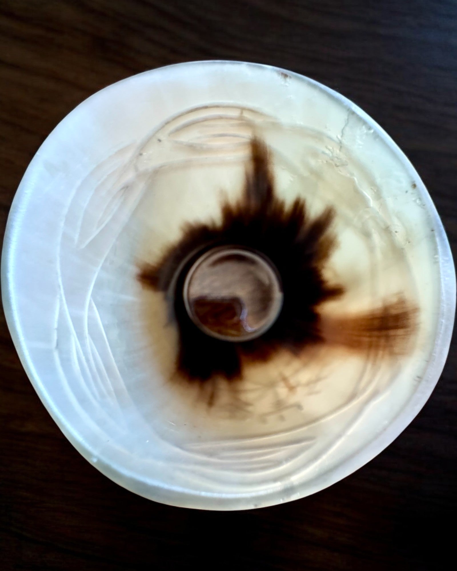 Valknut Handgjord liten bägare av buffelhorn med nordiska symboler, möjlighet till anpassning som present med gravyr