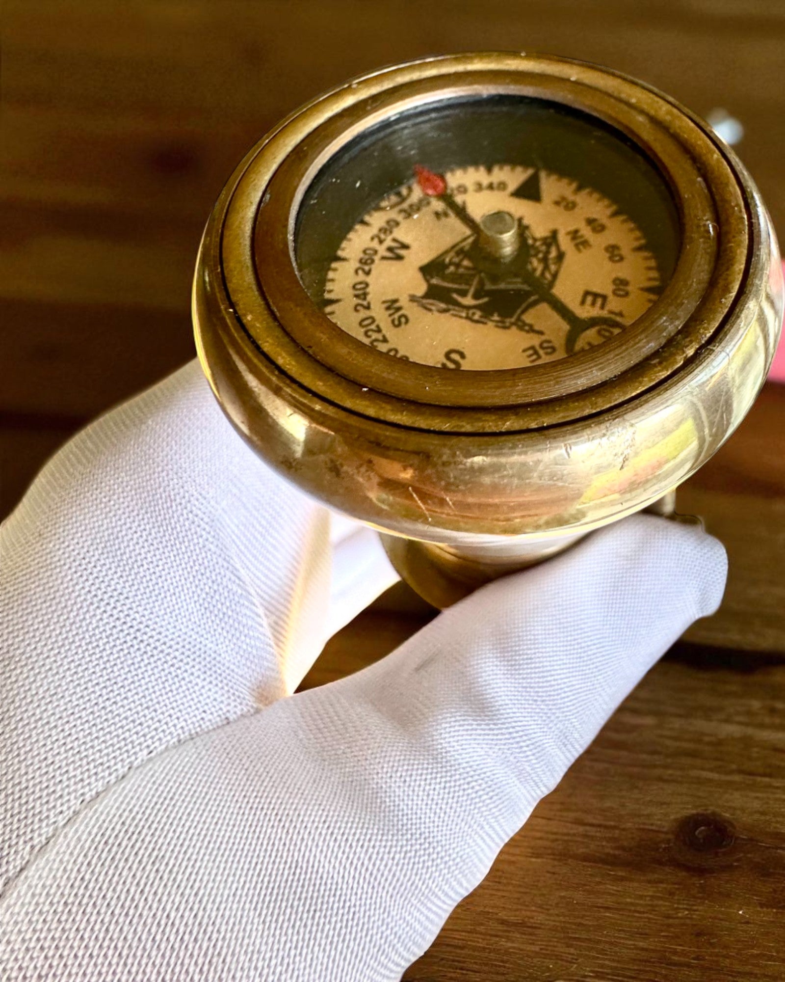 Navigatorstav 2.0 med kompass och dold kikare, möjlighet till personlig gravyr som present