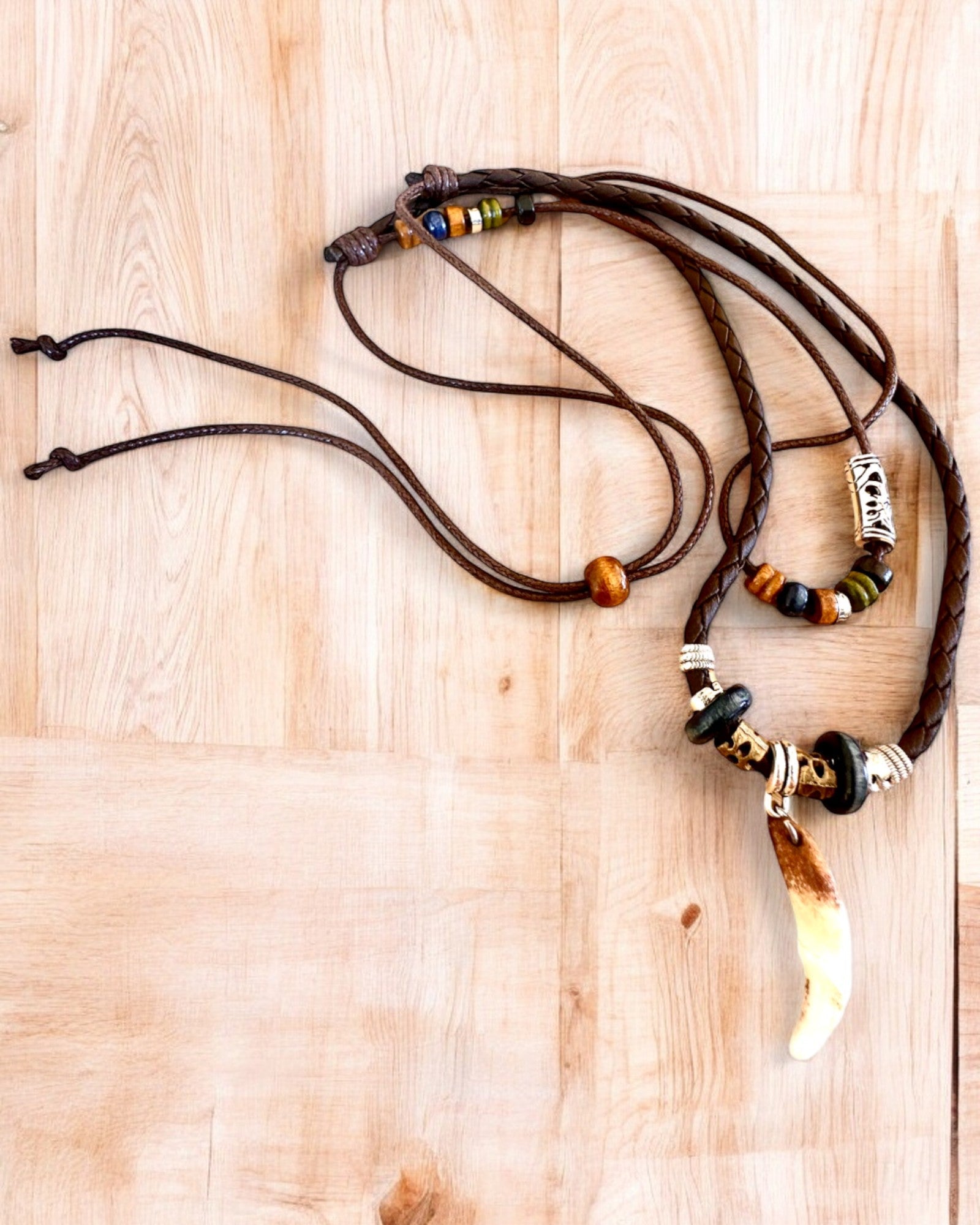 Wilczy Ząb - Kraft Halsband - möjlighet till personlig gravyr som present