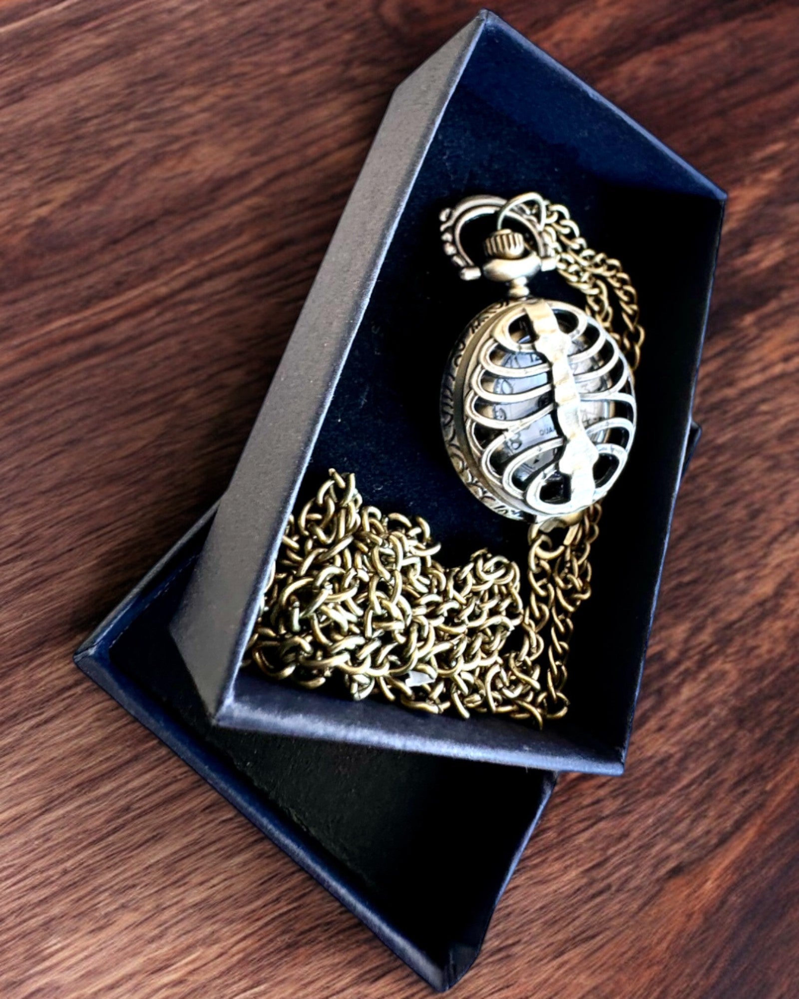 Fickur "Rybia Łuska" med möjlighet till gravyr som present