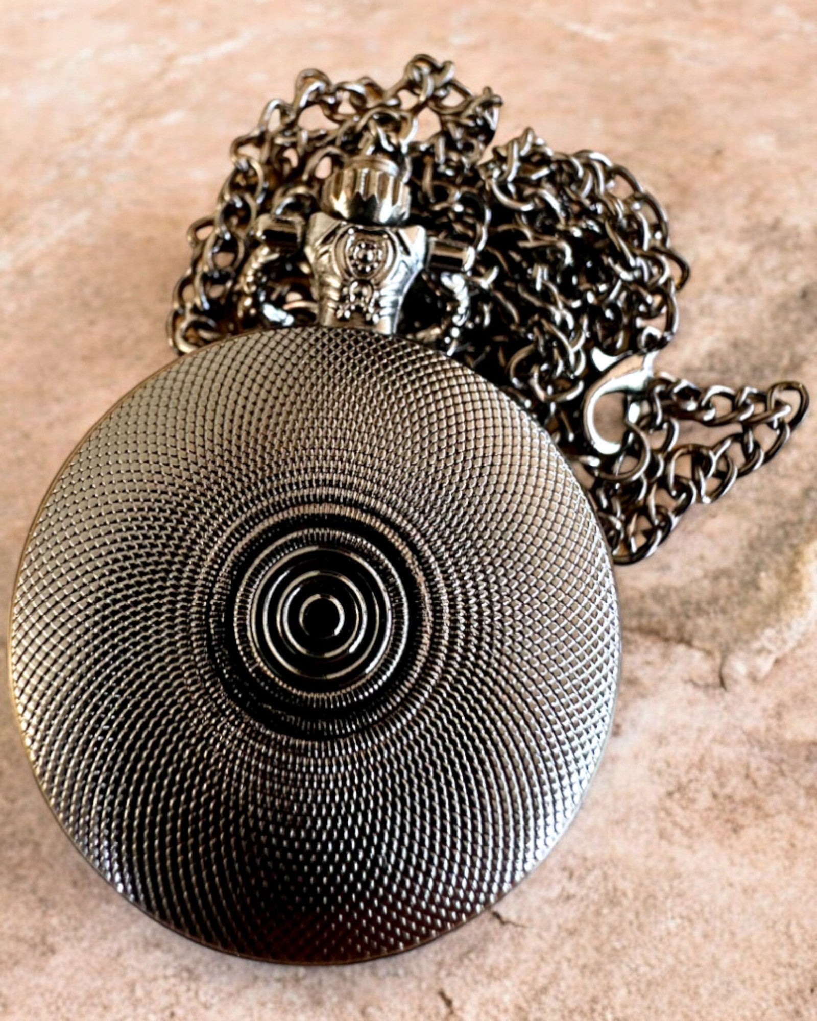 Fickur "Magisk Kortlek" - Stilfull accessoar i rostfritt stål, personlig gravyr som present