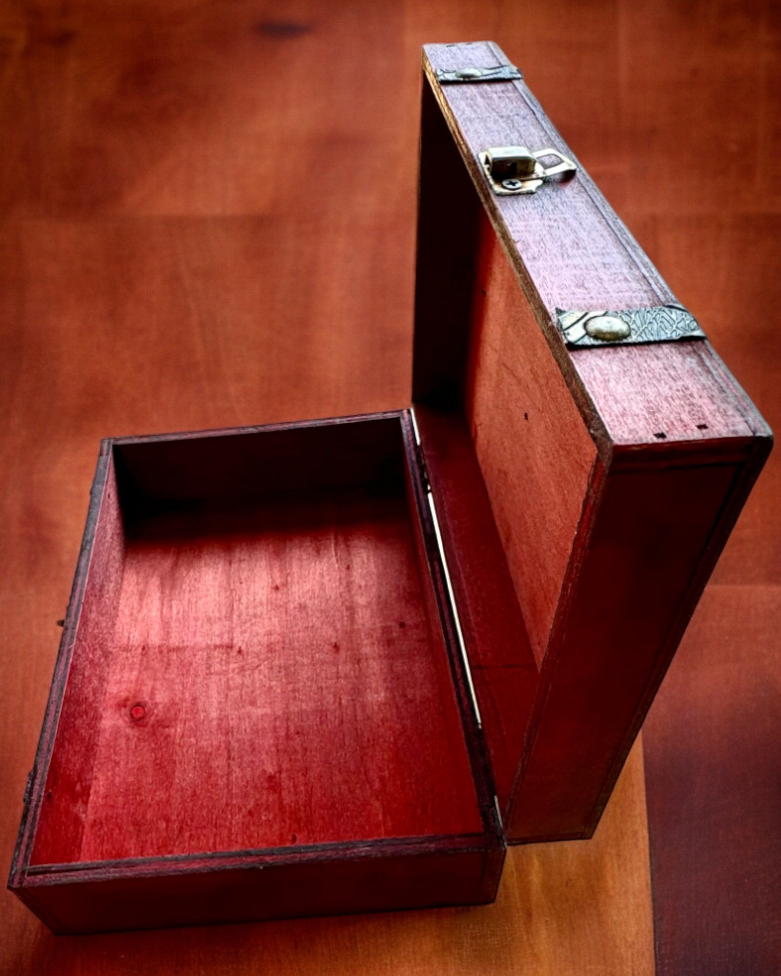 Antik Trälåda med Graveringsmöjlighet, 23 cm x 16 cm x 7,5 cm