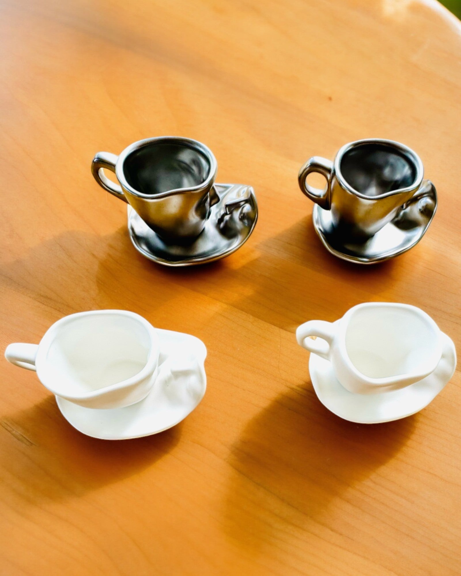 Eleganta Keramikkoppar "Mask" – Set om 2 st. - möjlighet till personlig gravyr som present