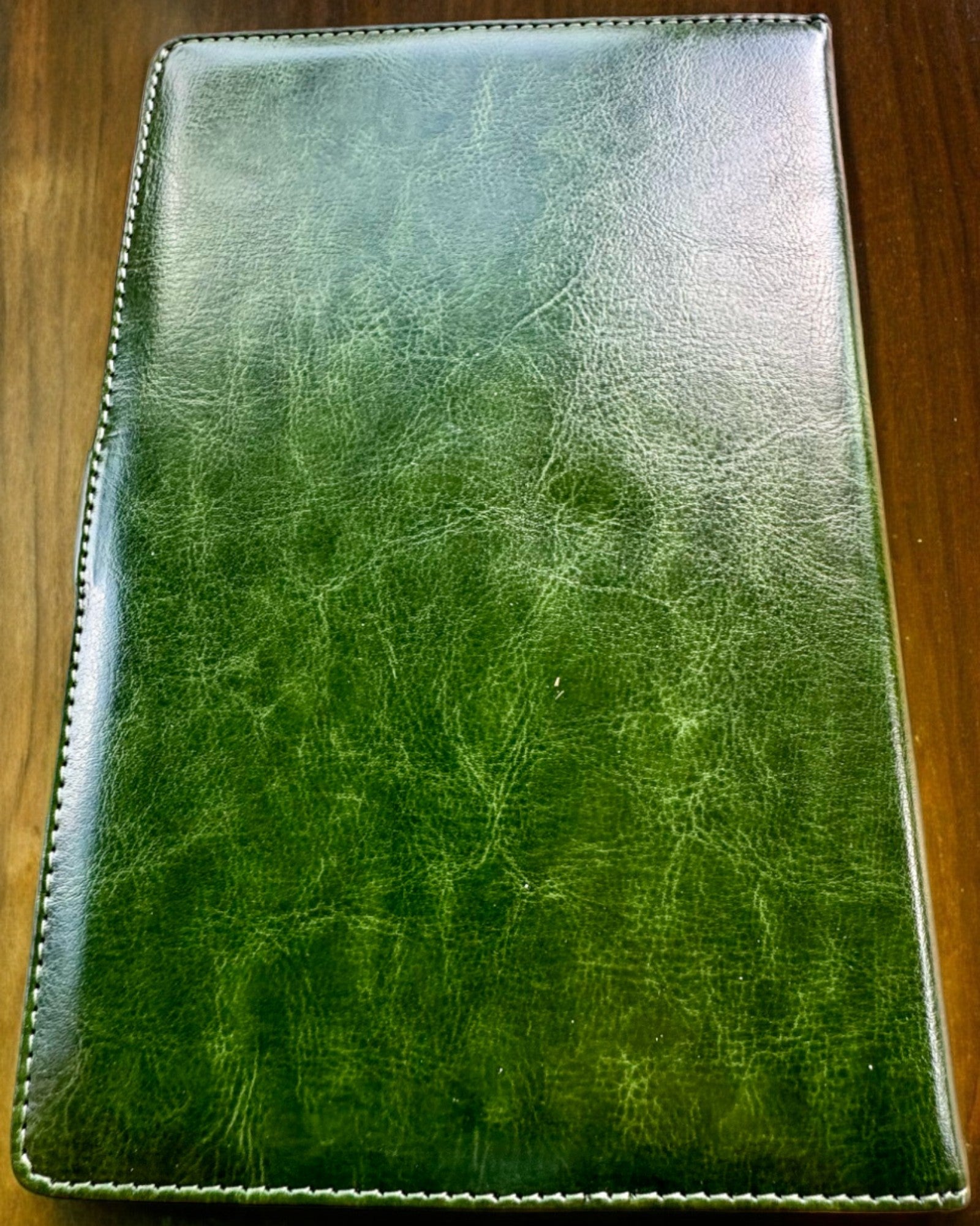 Exklusiv Läderanteckningsbok "Sekretnik" A5 med Kodlås - personalisering med gravyr