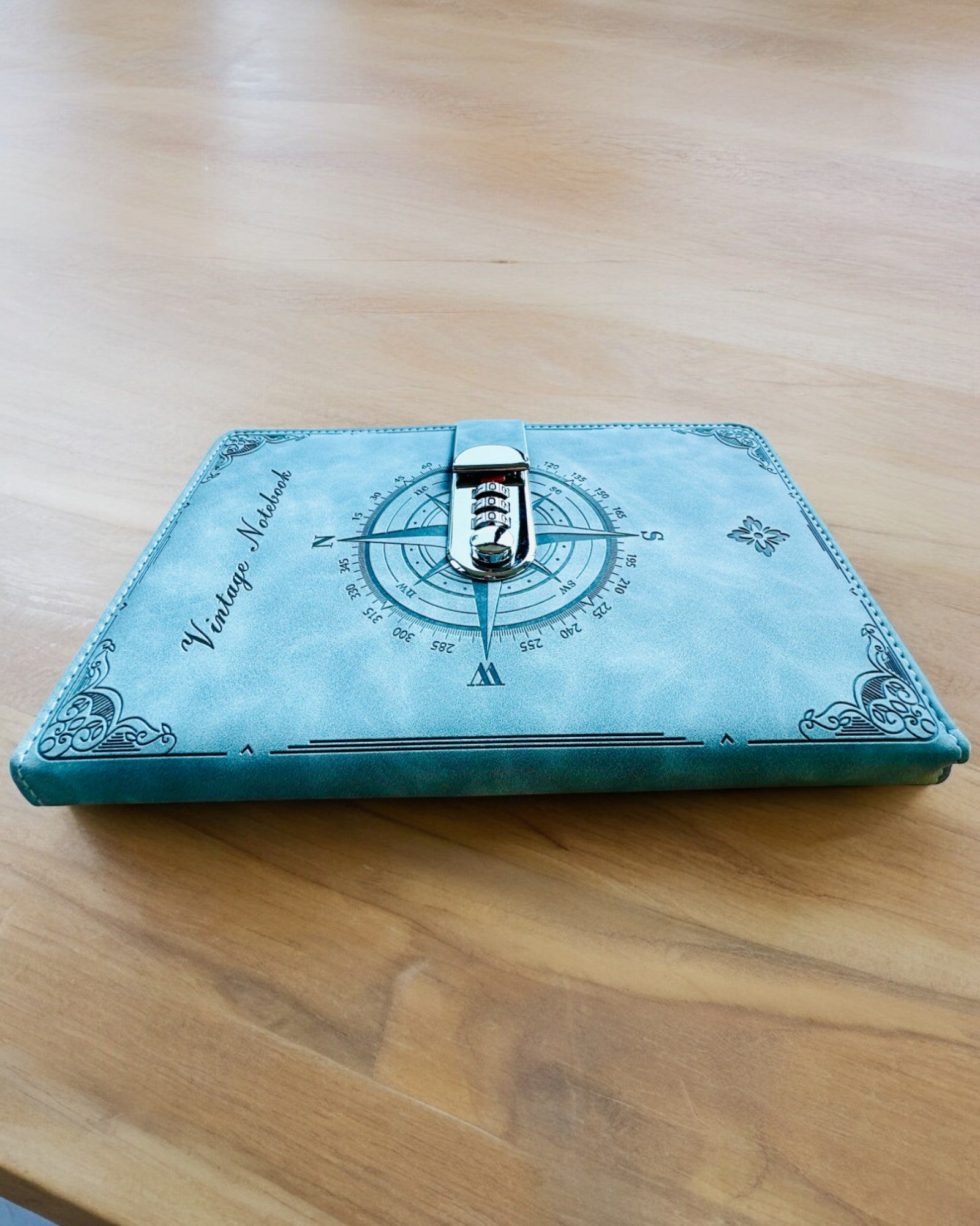 Sekretessanteckningsbok A5 Vintage med kodlås - Välj Din Stil, personlig gravyr som present