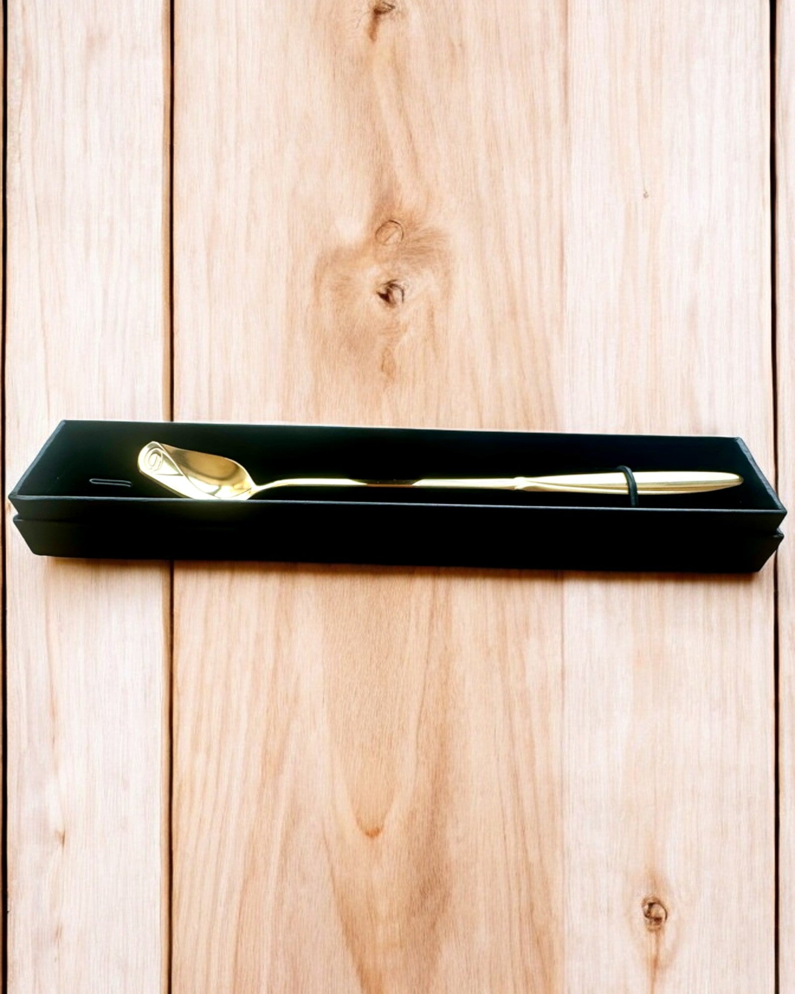 Personlig Rosensked med Graveringsalternativ som present - 3 färgvarianter att välja mellan