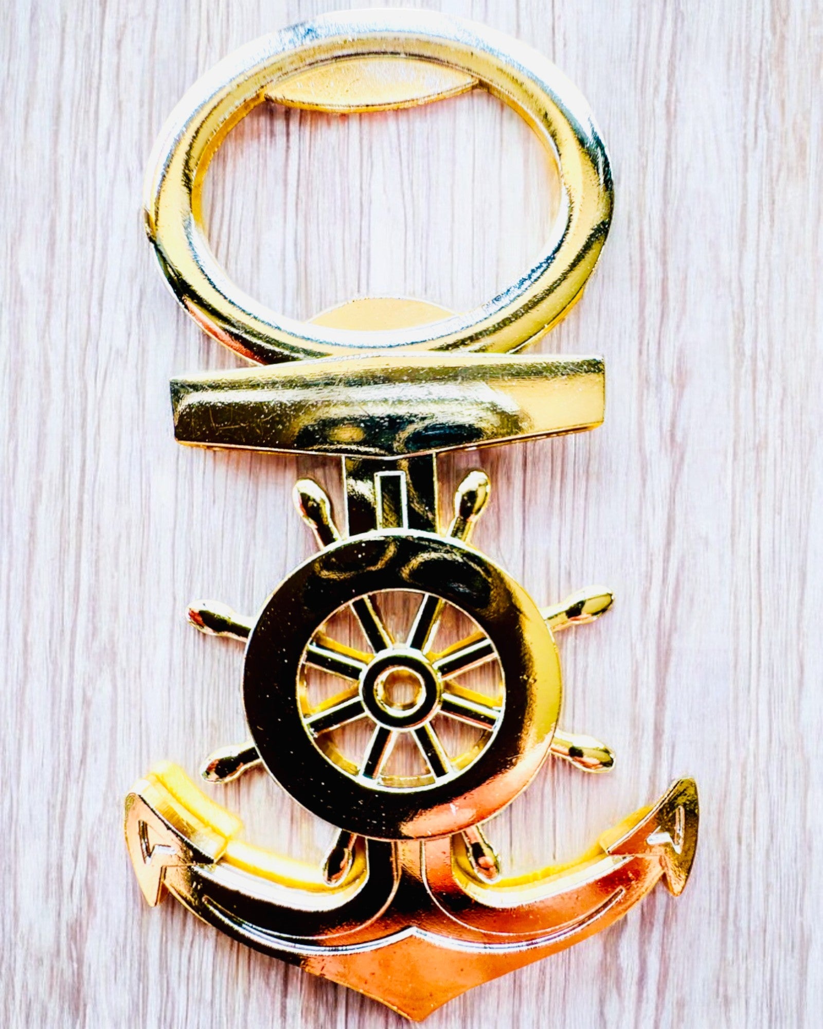 Kaptenflasköppnare - möjlighet till gravyranpassning, silverfärg