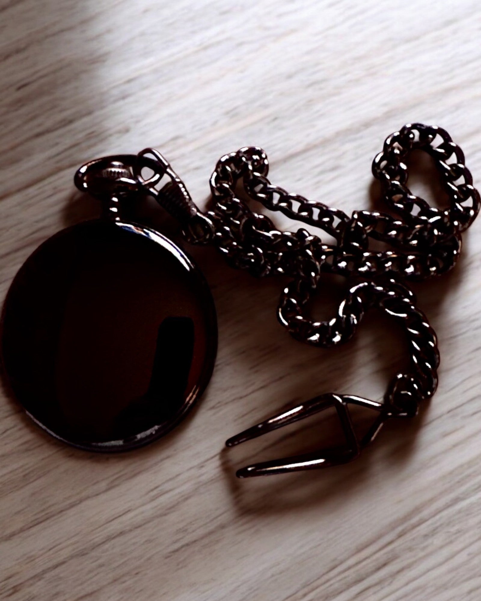 Kompass i fickursstil "Navigator" - Färg mörk metall