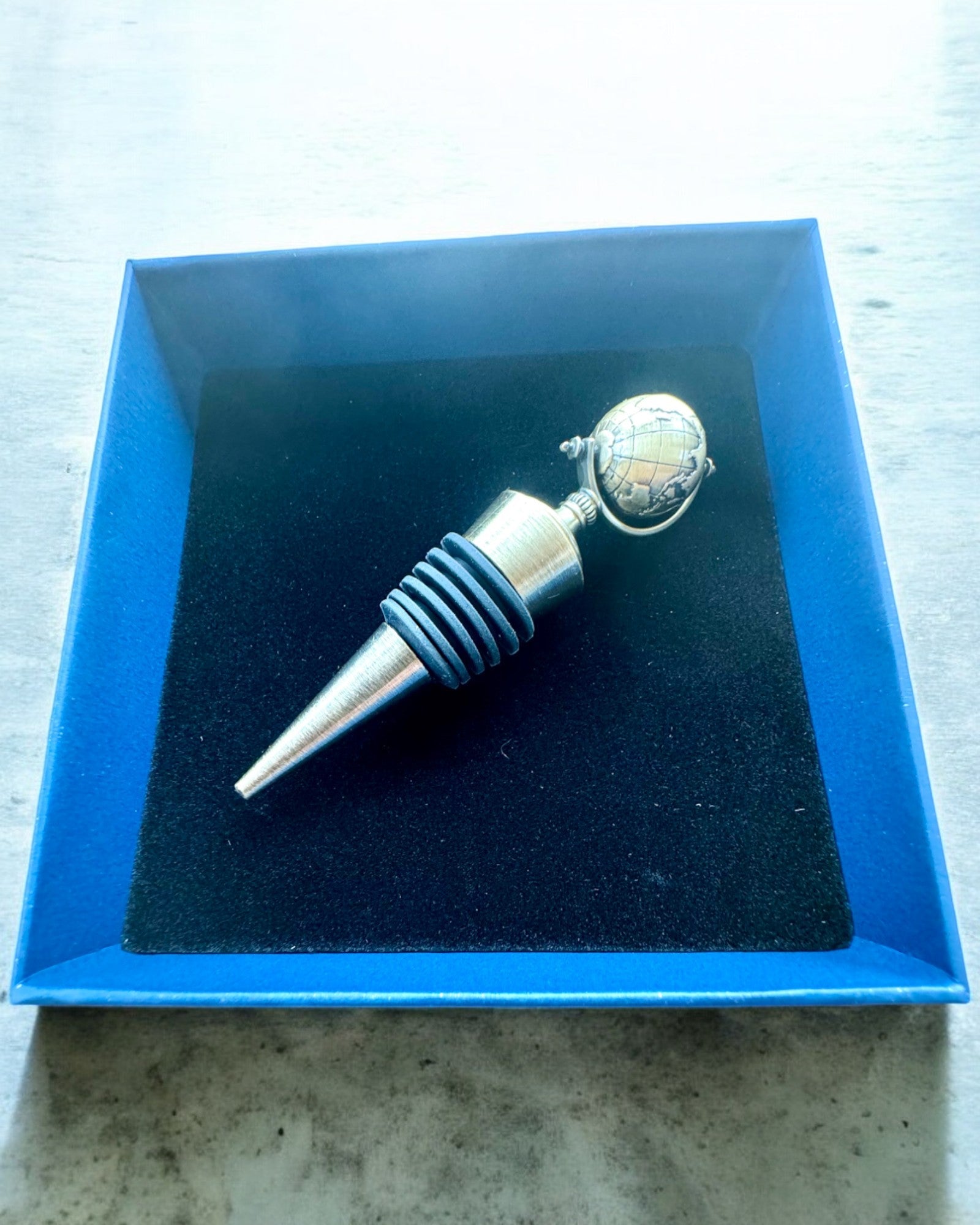 GloboStop - Vinöppnare med Gravyr, möjlighet till personlig gravyr som present