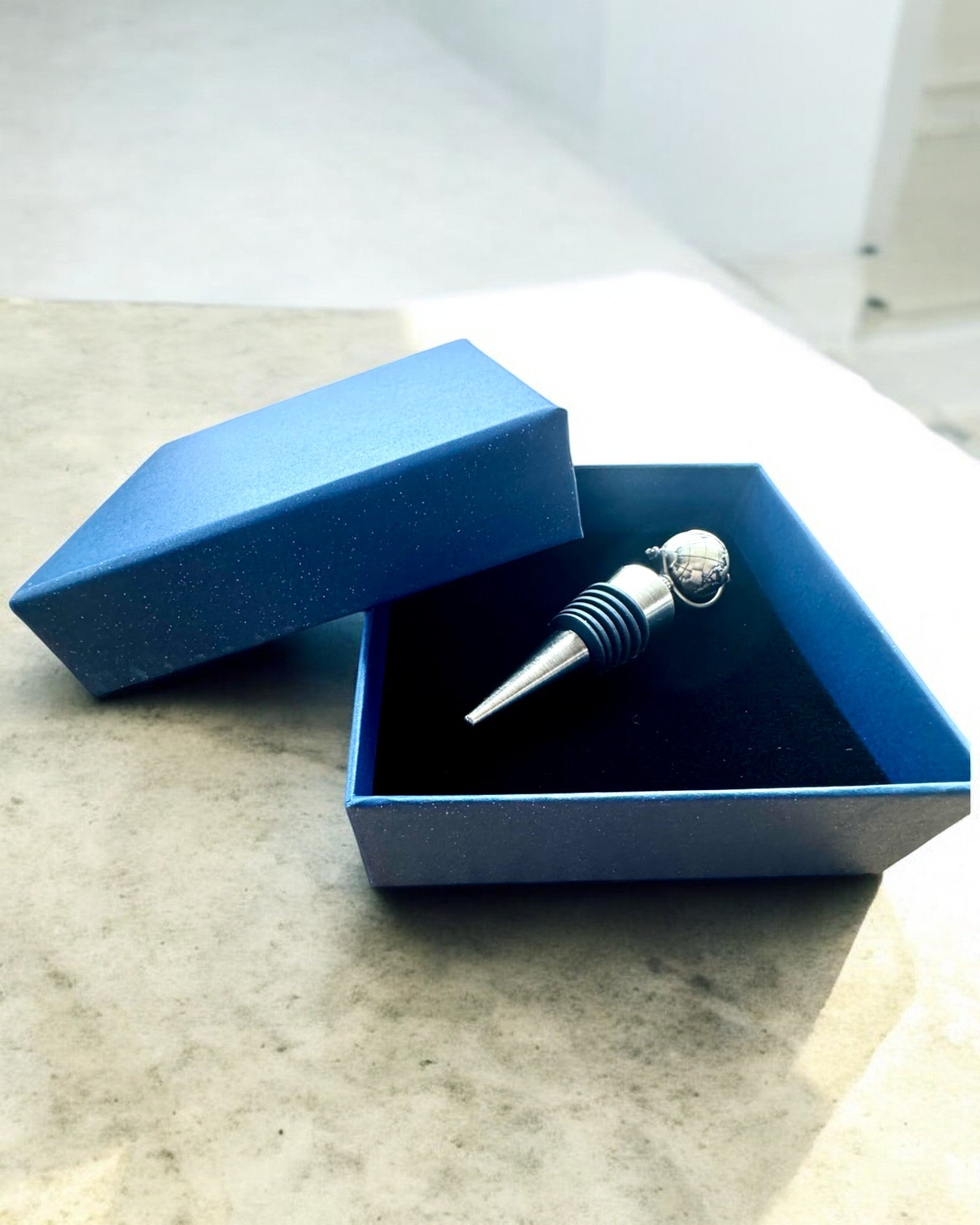 GloboStop - Vinöppnare med Gravyr, möjlighet till personlig gravyr som present