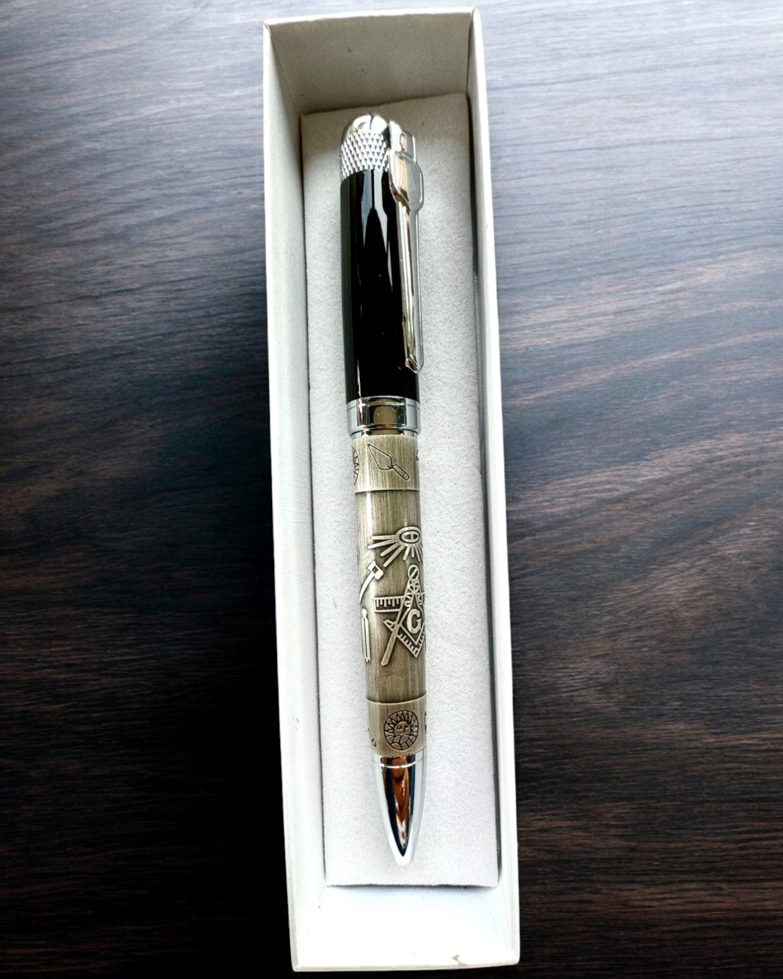 Elegant Pen "Mistrzowska Harmonia" med Graveringsalternativ - Symboliska Motiv, Antikt Silver, möjlighet till personlig gravyr som present