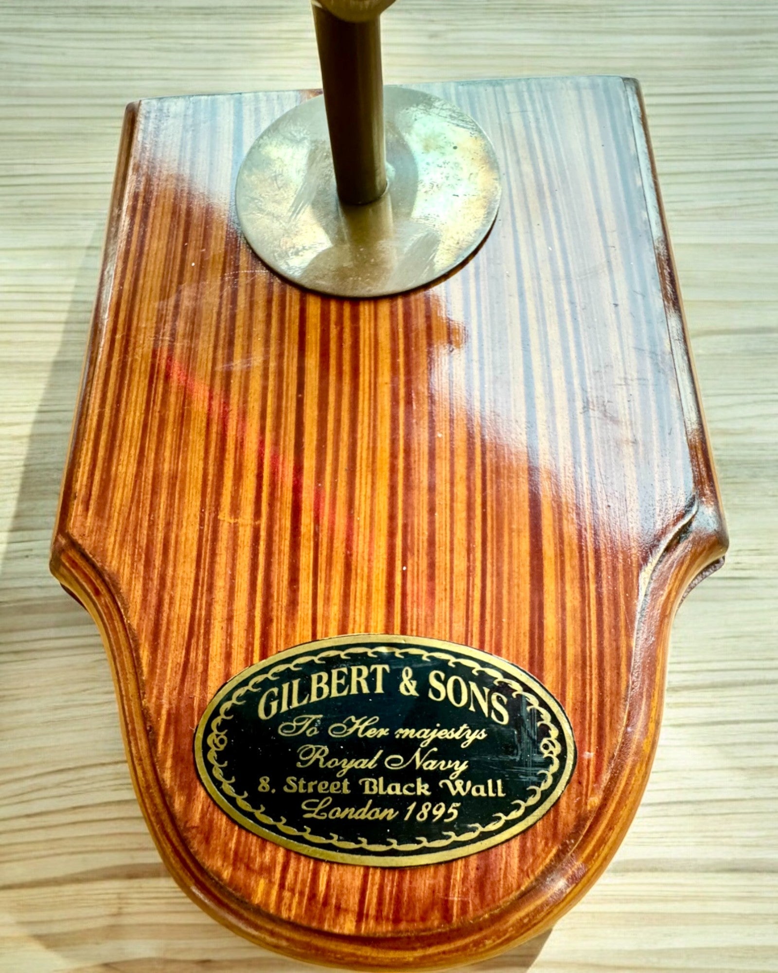 Hantverkslupp "Royal Magnifier" med stativ och justerbart fäste - möjlighet till personlig gravyr som present