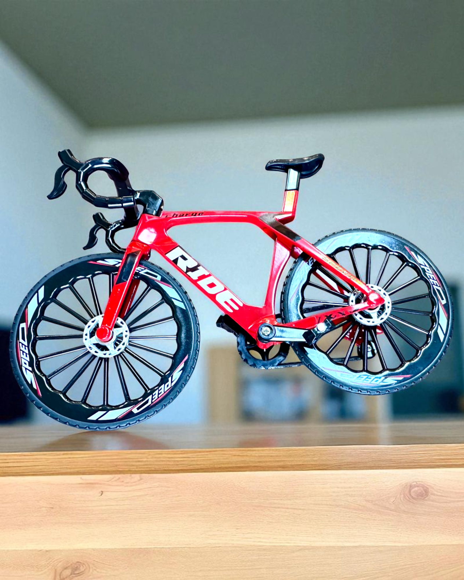 "Speedster" – samlarmodell med graveringsalternativ, 2 varianter att välja mellan