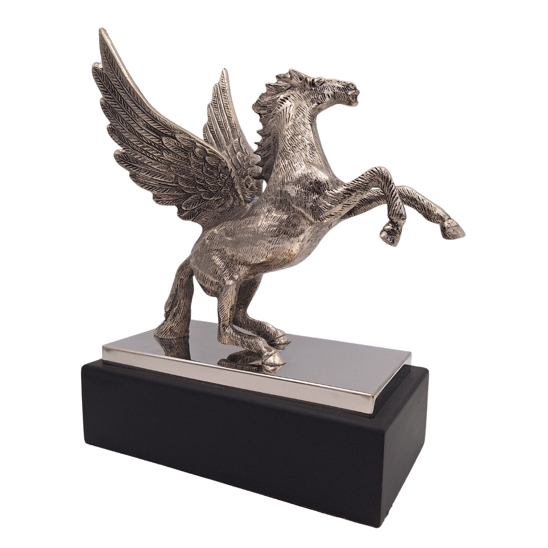 Pegasus - dekorativ aluminiumfigur på stål- och träsockel - NI9935