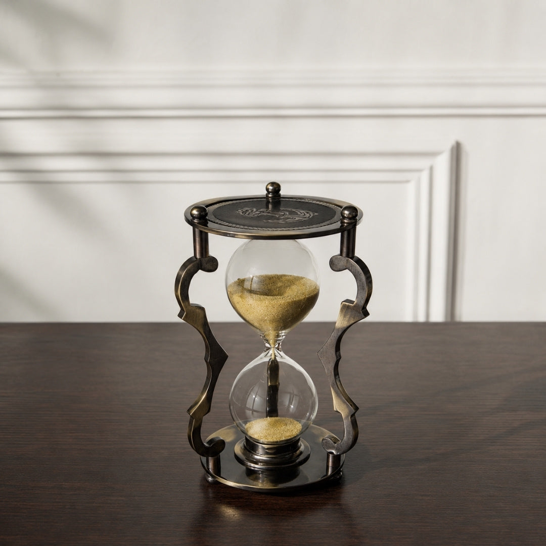 Elegant dekorativt timglas i mässing 5 min - NC2677