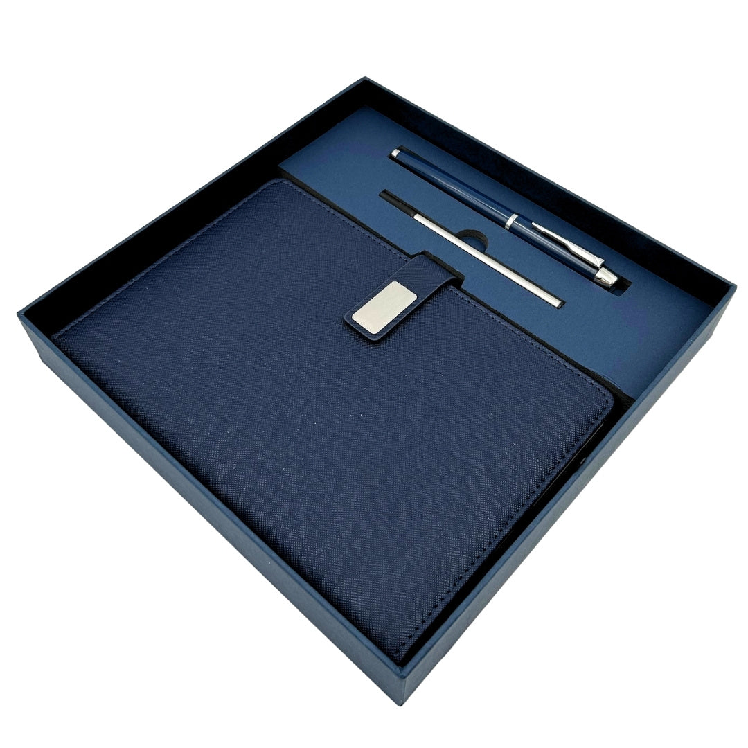 Elegant presentset, marinblå anteckningsbok i läder A5 med penna i presentask - EE13