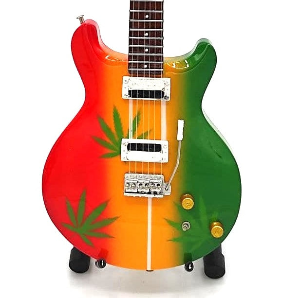 Minigitarr i stil med Bob Marley Tribute Ganja MGT-0468