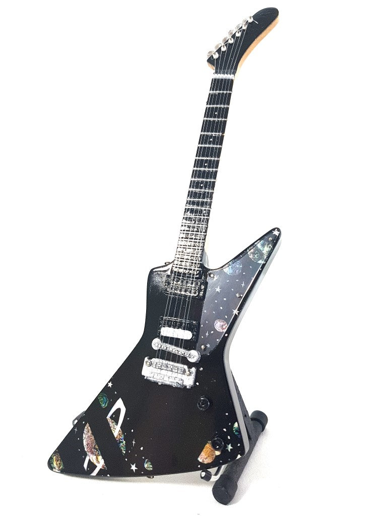 Minigitarr i stil med Scorpions Matthias Jabs MGT-7818