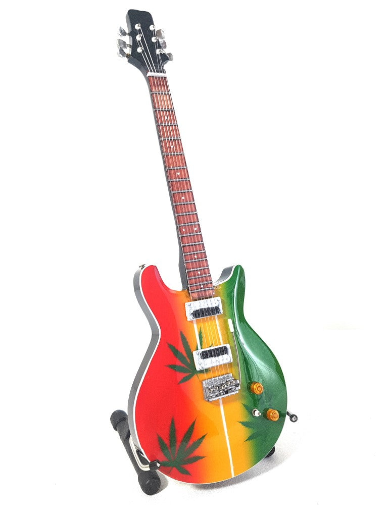 Minigitarr i stil med Bob Marley Tribute Ganja MGT-0468