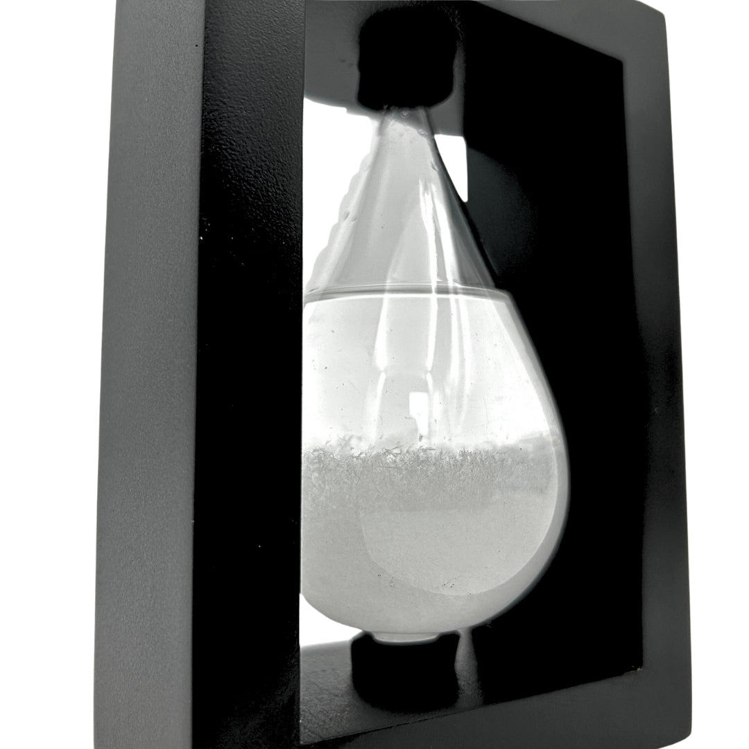 Fitzroys Stormbarometer i Träinfattning - Droppe Storm Glass – BAW1
