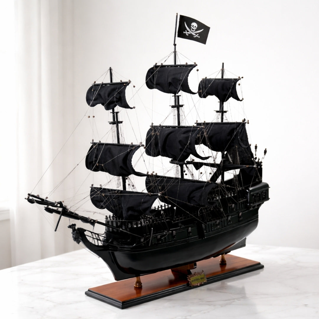 Svarta pärlan modell av piratskepp - Längd 89cm - BP80R