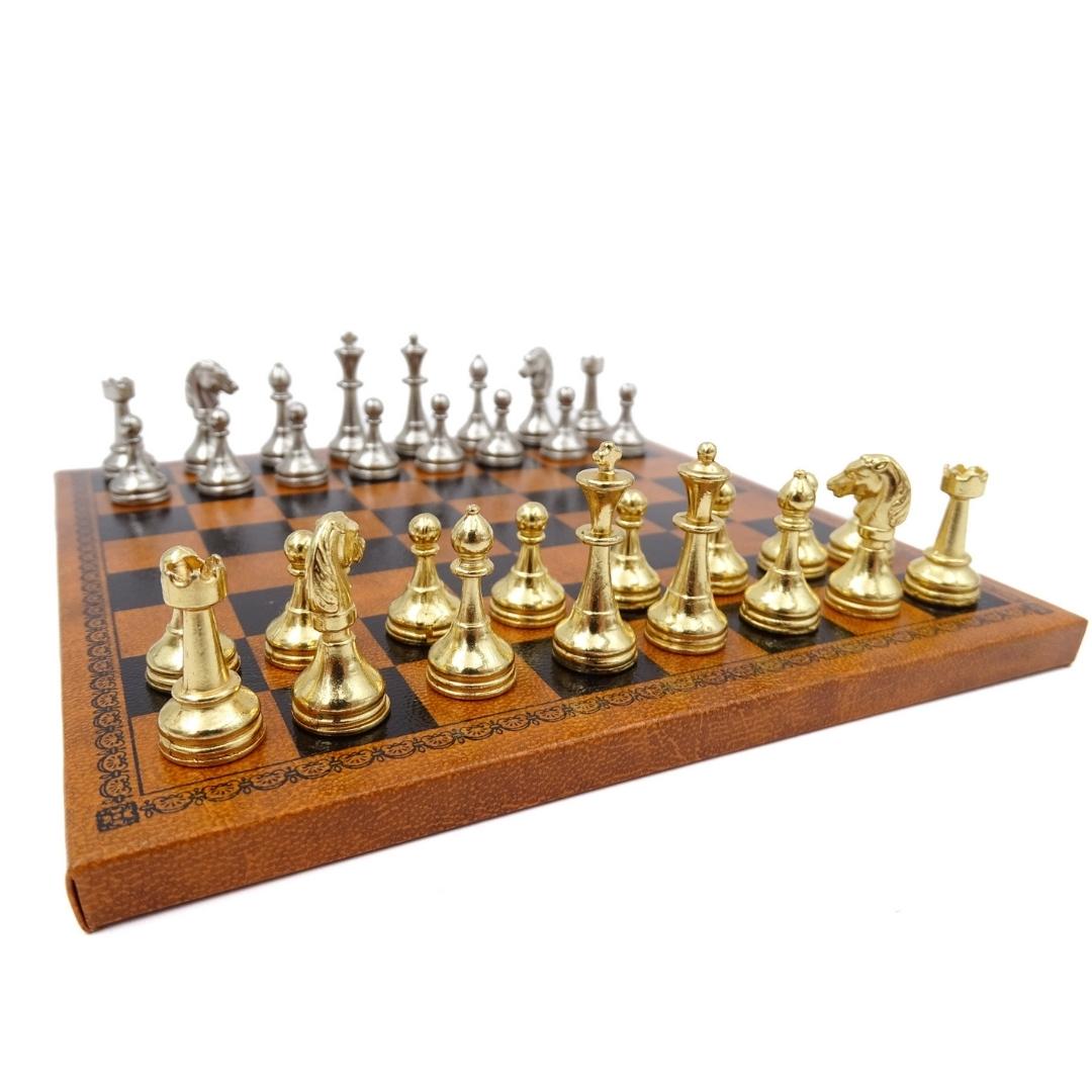 Exklusivt magnetiskt metallschack Italfama 18x18 cm – N300