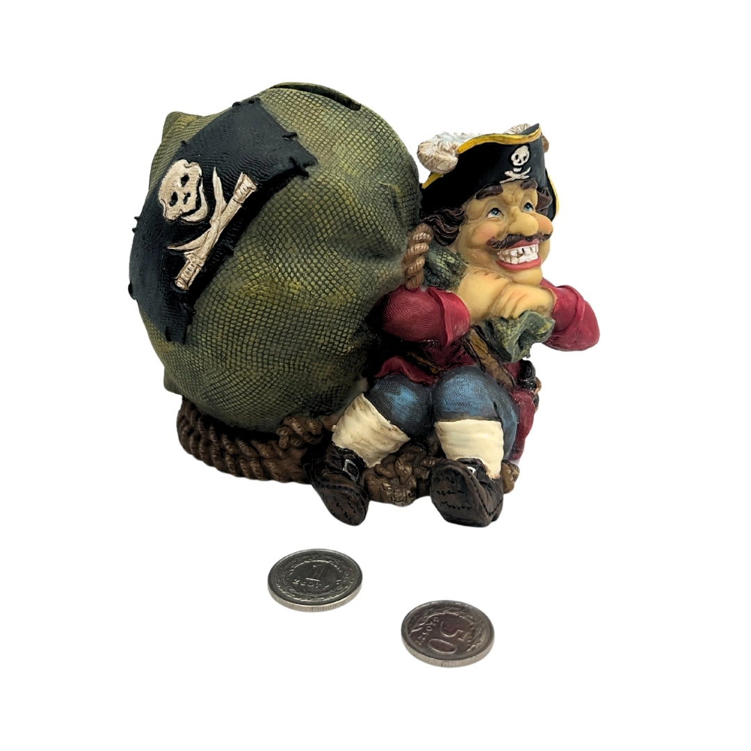 Dekorativ sparbössa Pirat med skatt 14 cm - CE03852