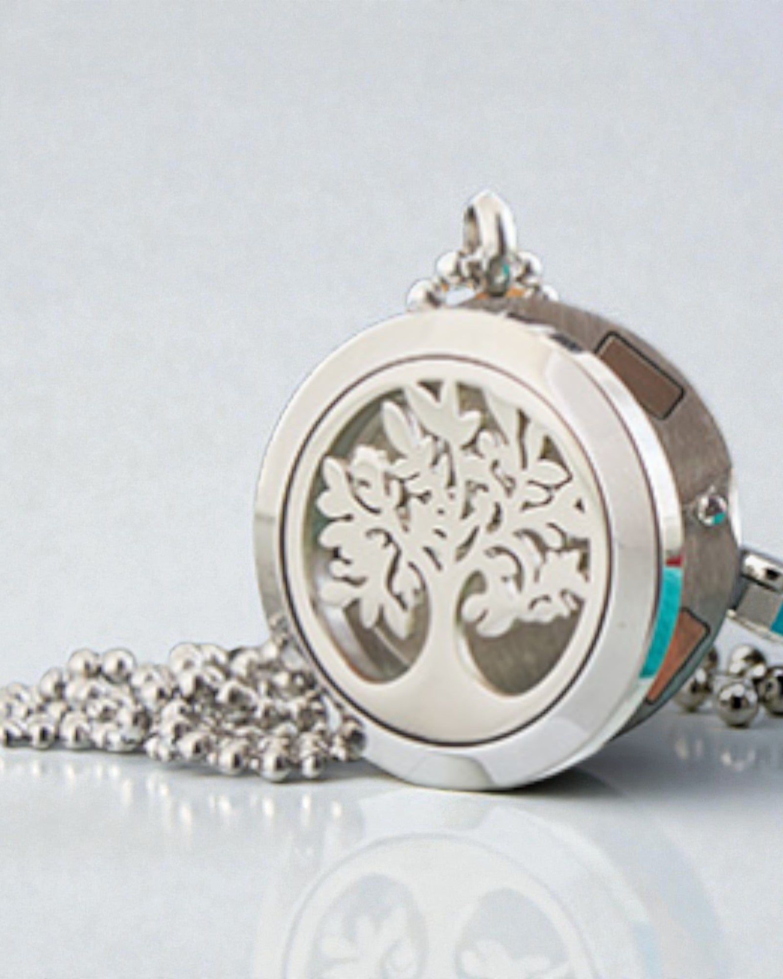 AromaTree Harmony – aromaterapeutiskt halsband Livets träd 25 mm