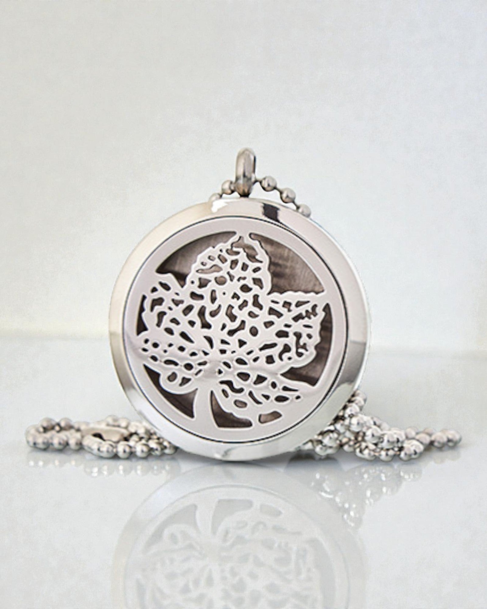 Green Harmony – Doftterapihalsband Löv 30 mm