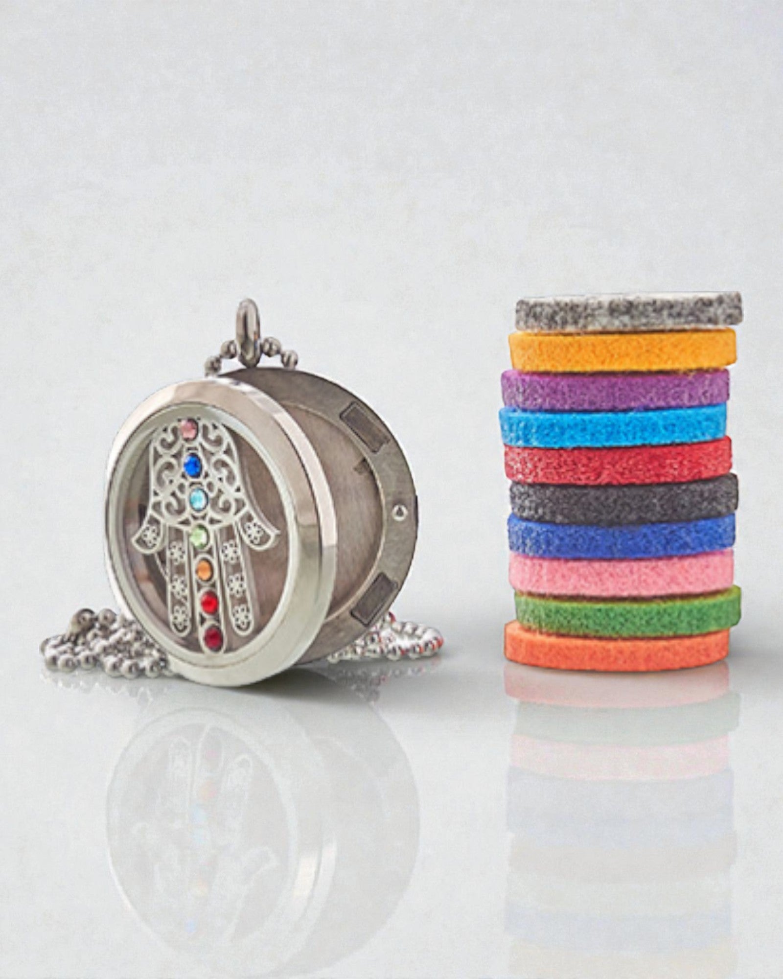 AromaHamsa Chakra – Aromaterapeutiskt halsband med Hamsa-medaljong 30 mm