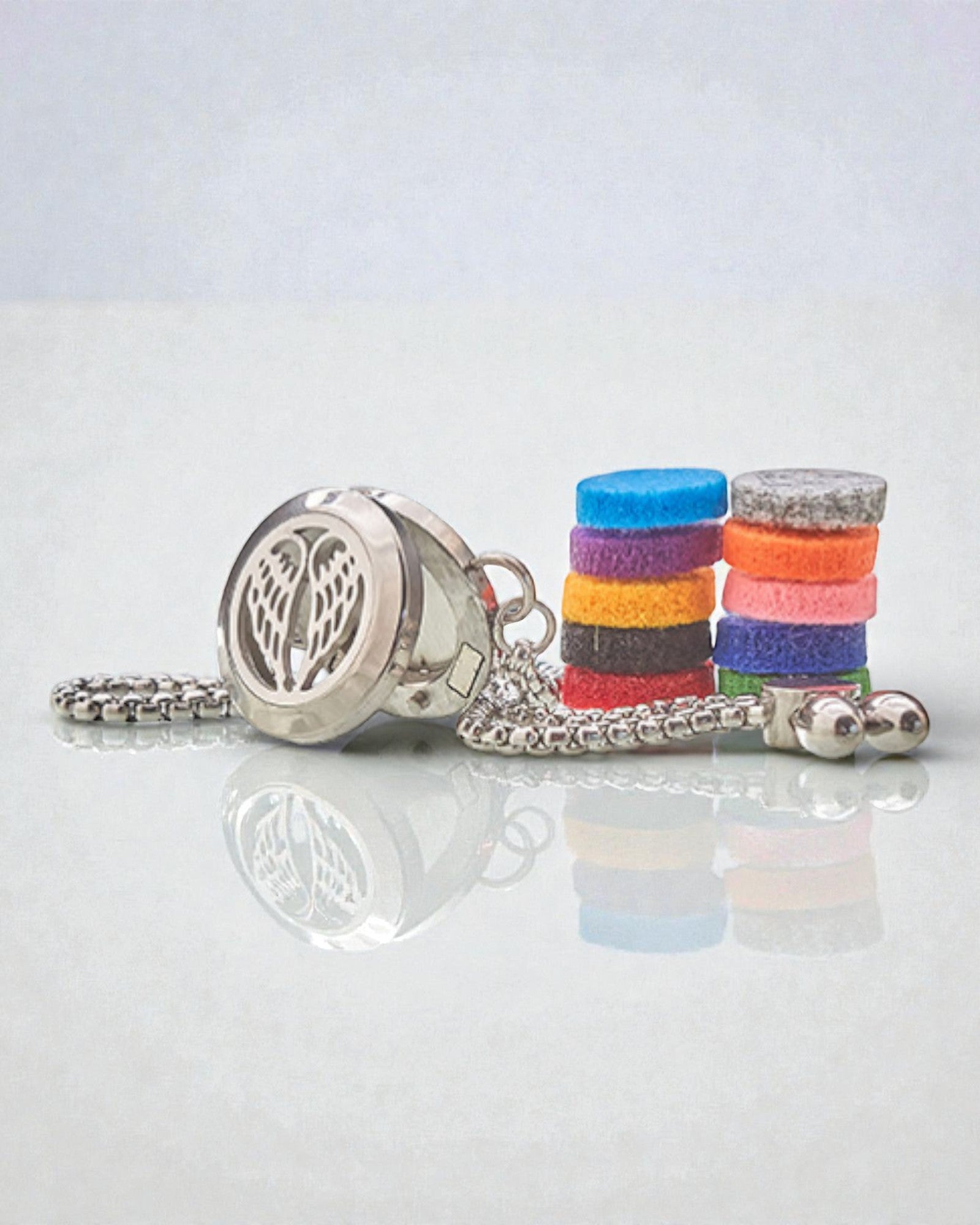 Auroras vingar – aromaterapeutiskt armband med änglavingar 20 mm