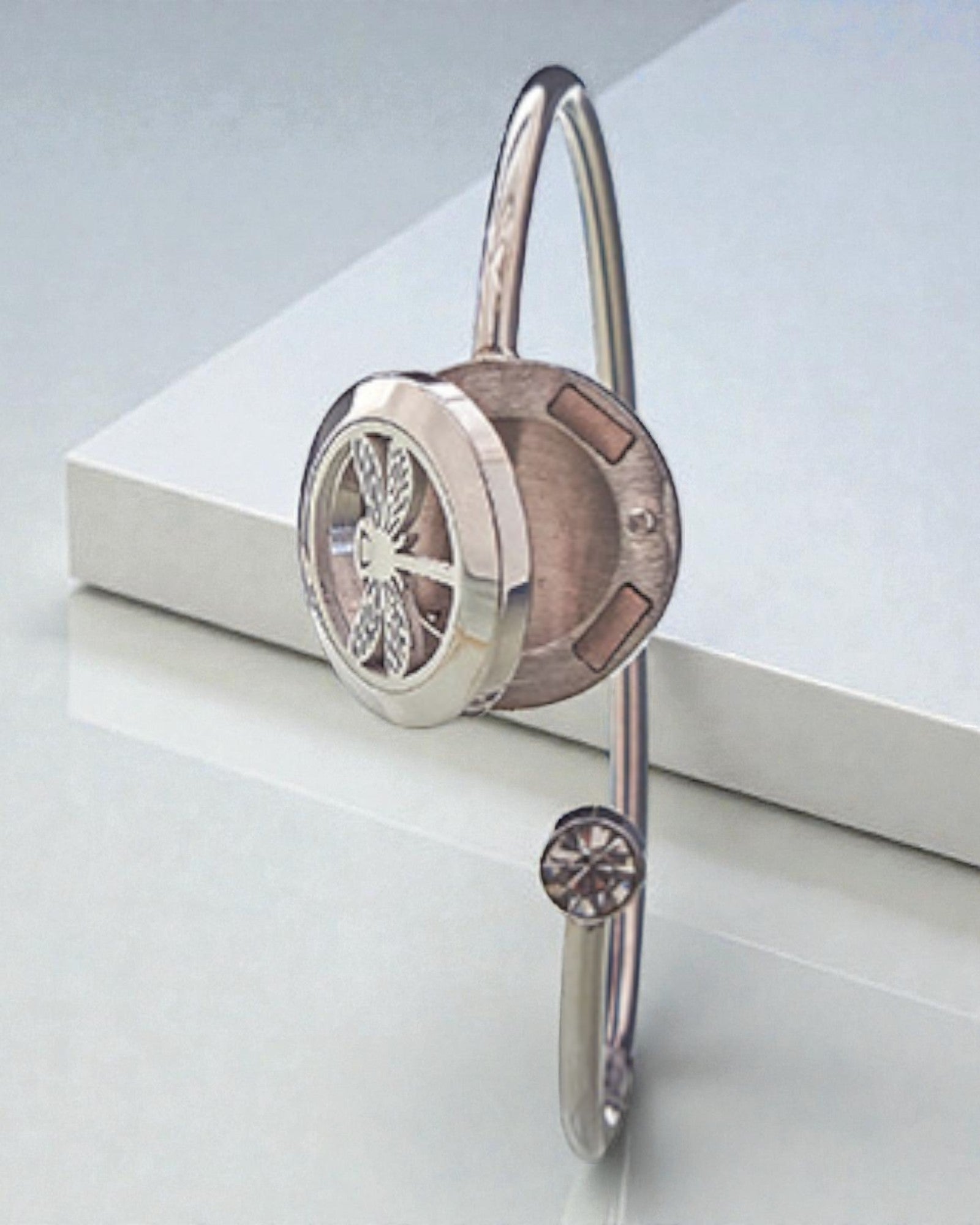 Aromalife Drakens ande-armband – doftmedaljong med trollslända 20 mm