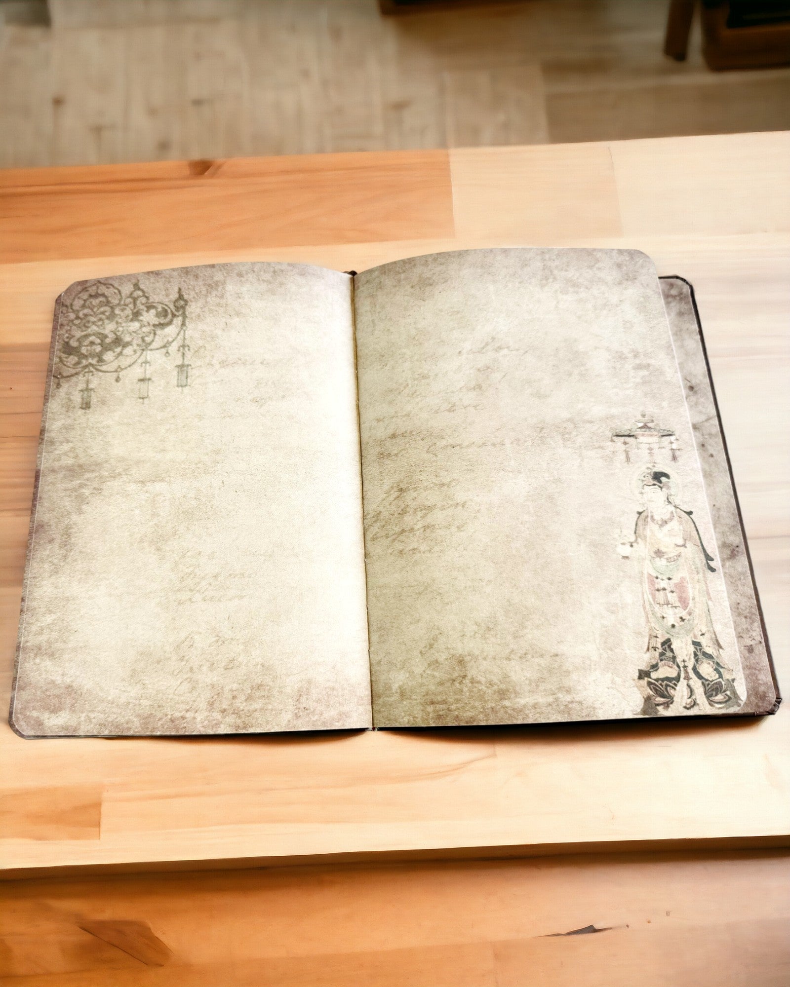 Vintage brun anteckningsbok med dekorativt omslag i retrostil – Utforskarens anteckningsbok – Brun, Vintage