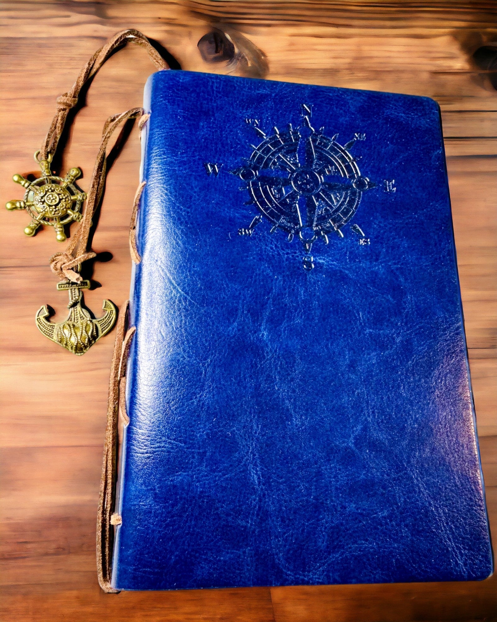 Vintage Sjöfartsanteckningsbok A6 eller A7 storlek - med Kompassmotiv och Lagerblad - Tillgänglig i olika Färgvarianter, möjlighet till gravyr